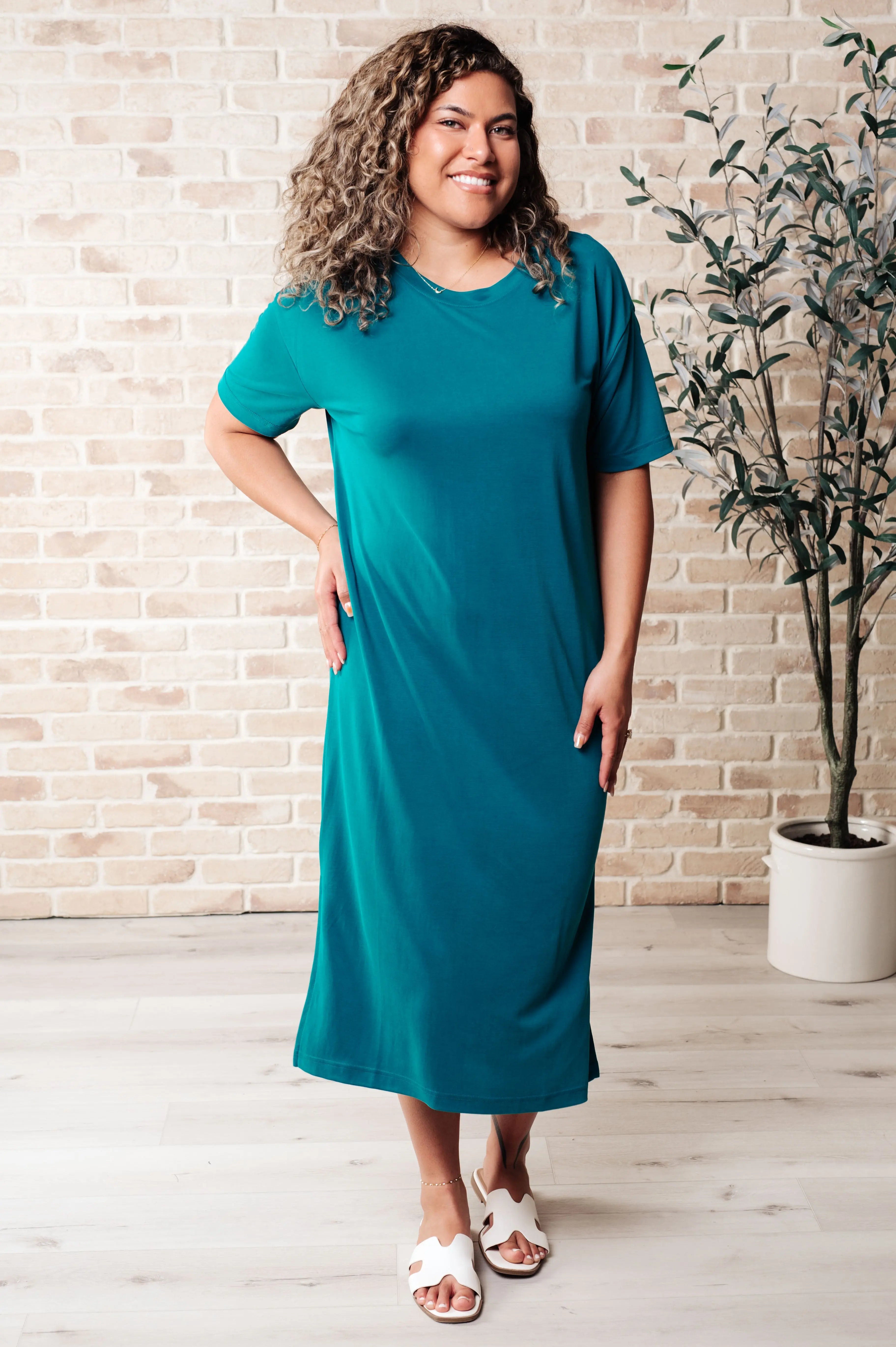 Stylish Drop Shoulder Maxi Dress in Teal - Comfortable Summer Beach Dress for Women, Perfect for Vacations, Parties & Casual Outings