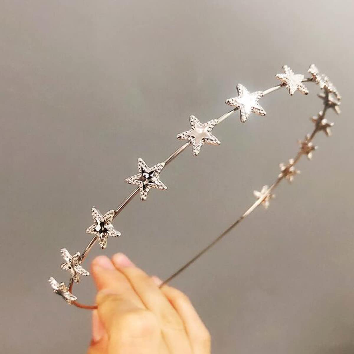2 PCS Five-Pointed Star Headbands - Party, Birthday, Bridal Hair Hoops for Women & Girls (Random Colors) | Perfect for Cosplay, Festivals, Themed Parties & Photo Shoots