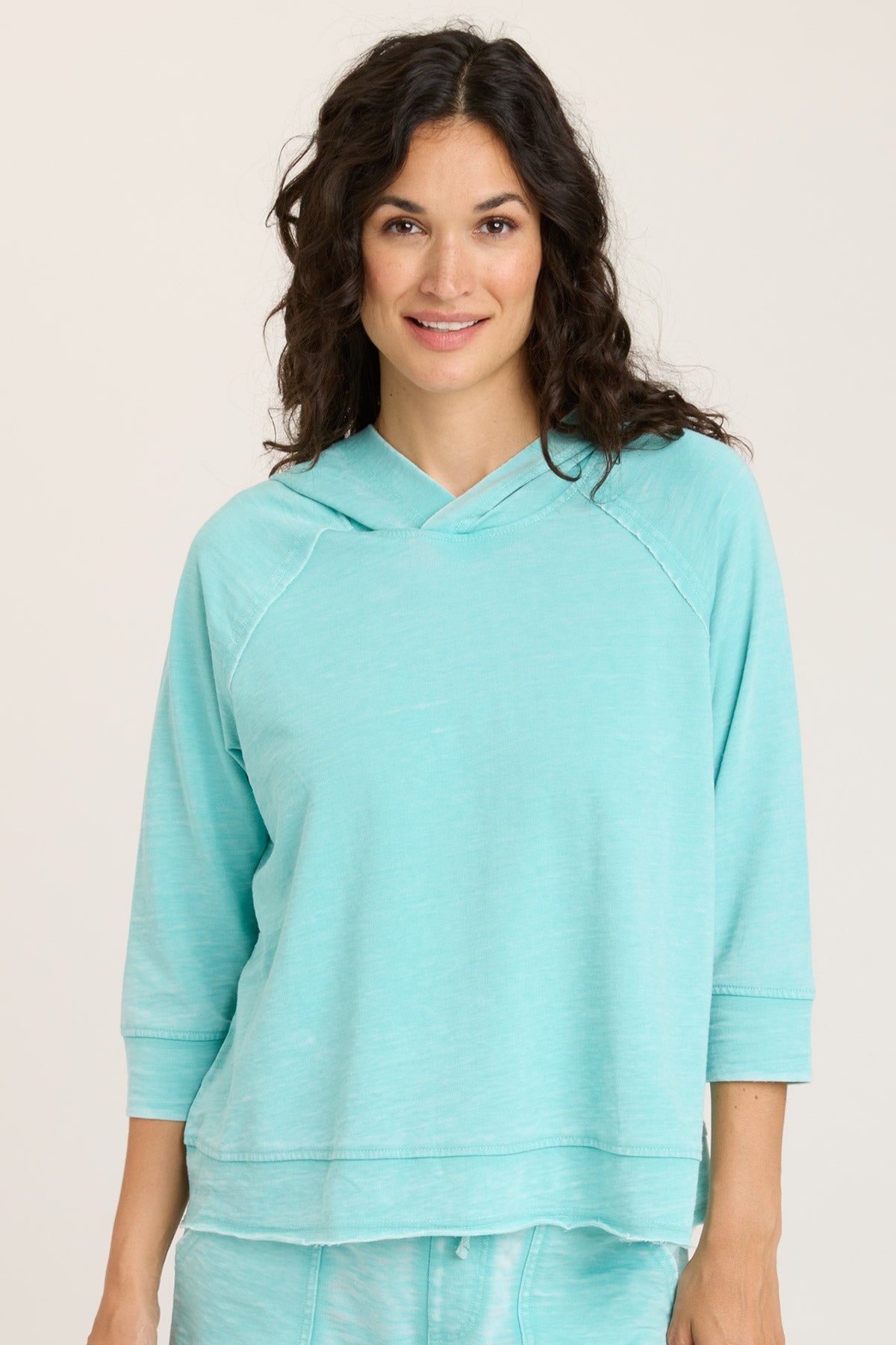 Shula Hoodie Undine Burnout - Stylish Women's Pullover Sweatshirt for Casual Wear & Outdoor Activities | Soft & Comfortable Fabric