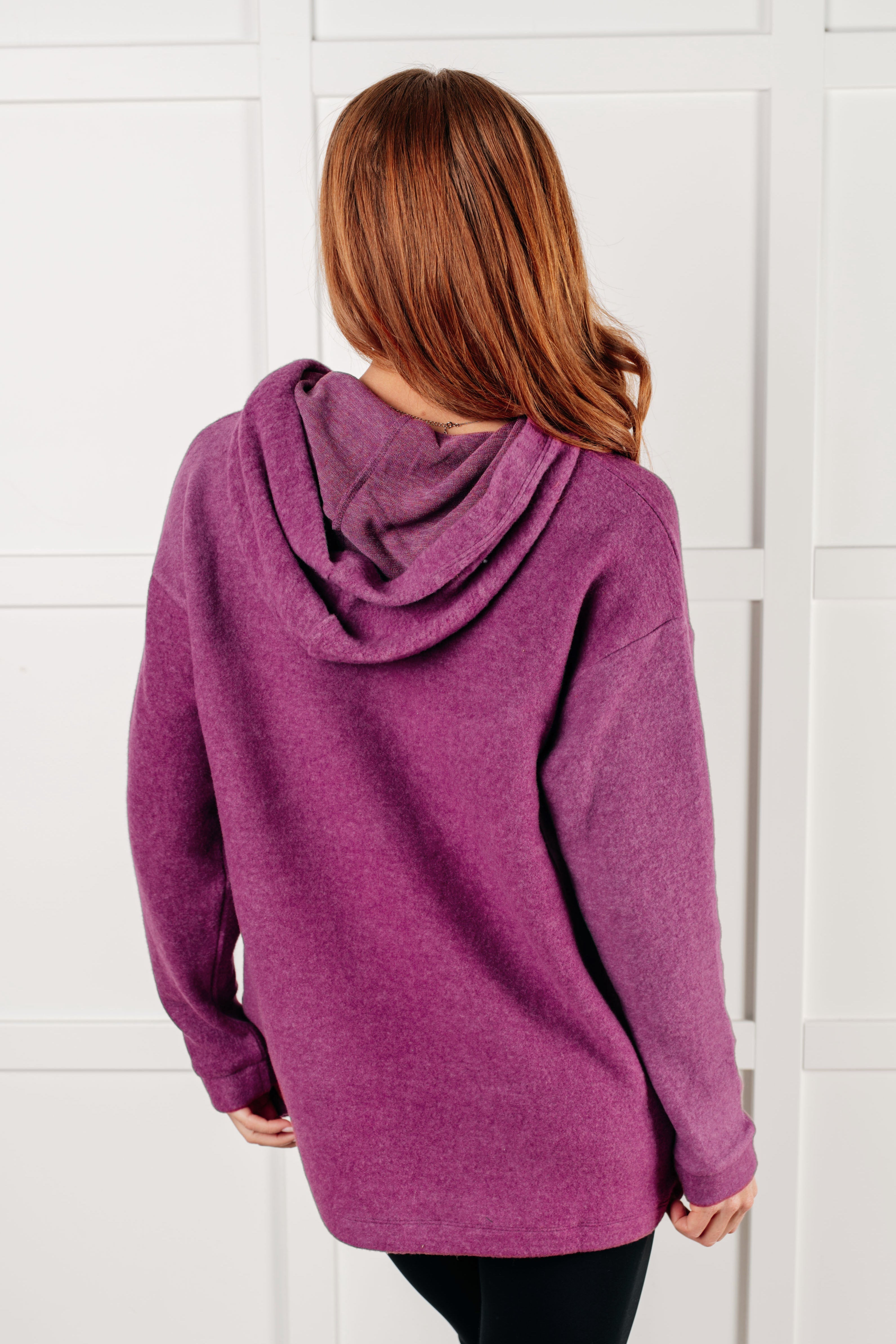 Best Light Plum Hooded Pullover for Women | Cozy Fleece Sweatshirt for Casual Wear & Outdoor Activities