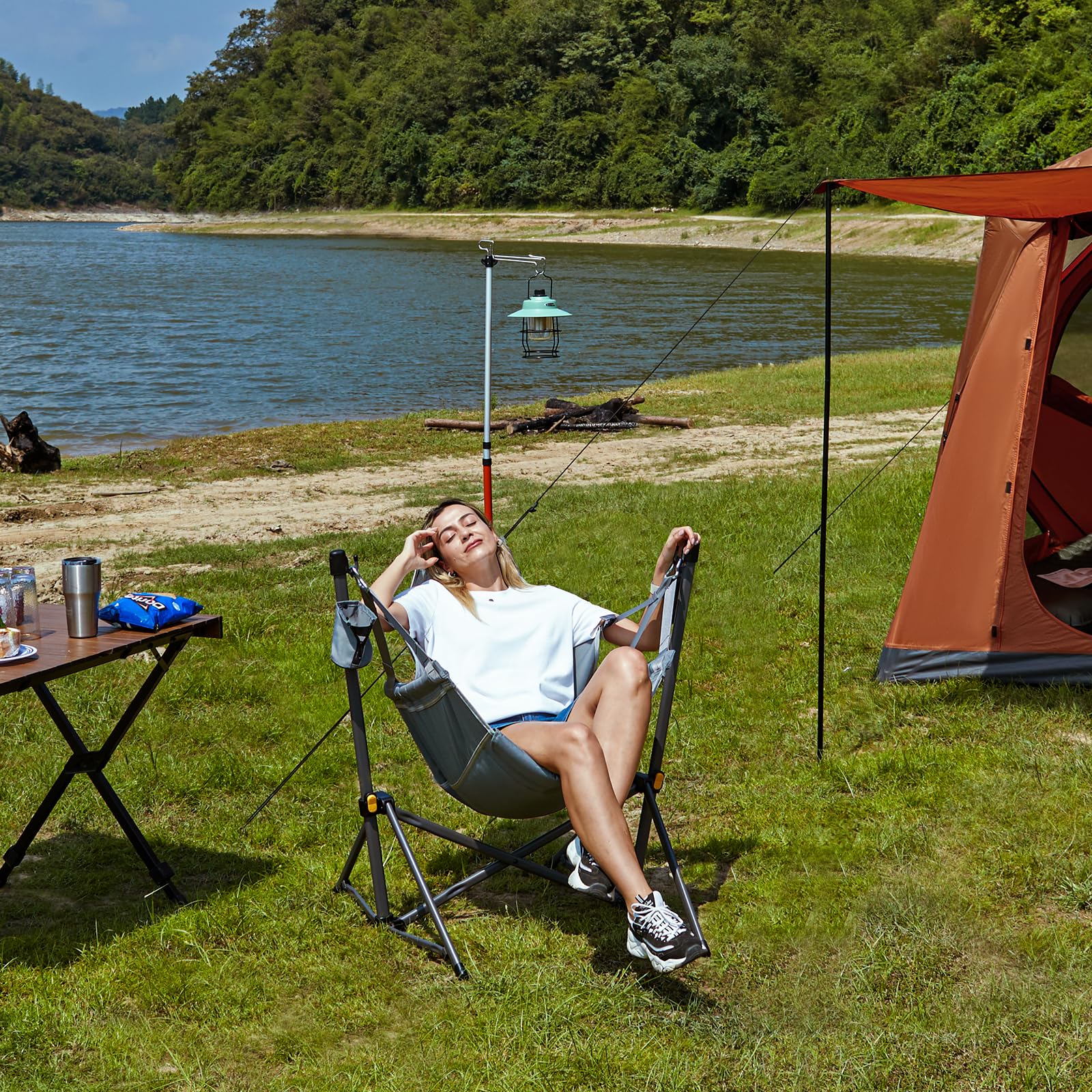 TIMBER RIDGE Heavy Duty Folding Hammock Chair - Adjustable Backrest Supports 300lbs, Portable Camping Chair for Outdoor, Travel, Patio & Backyard Relaxation | Perfect for Camping Trips, Beach Lounging & Garden Use (Tan)