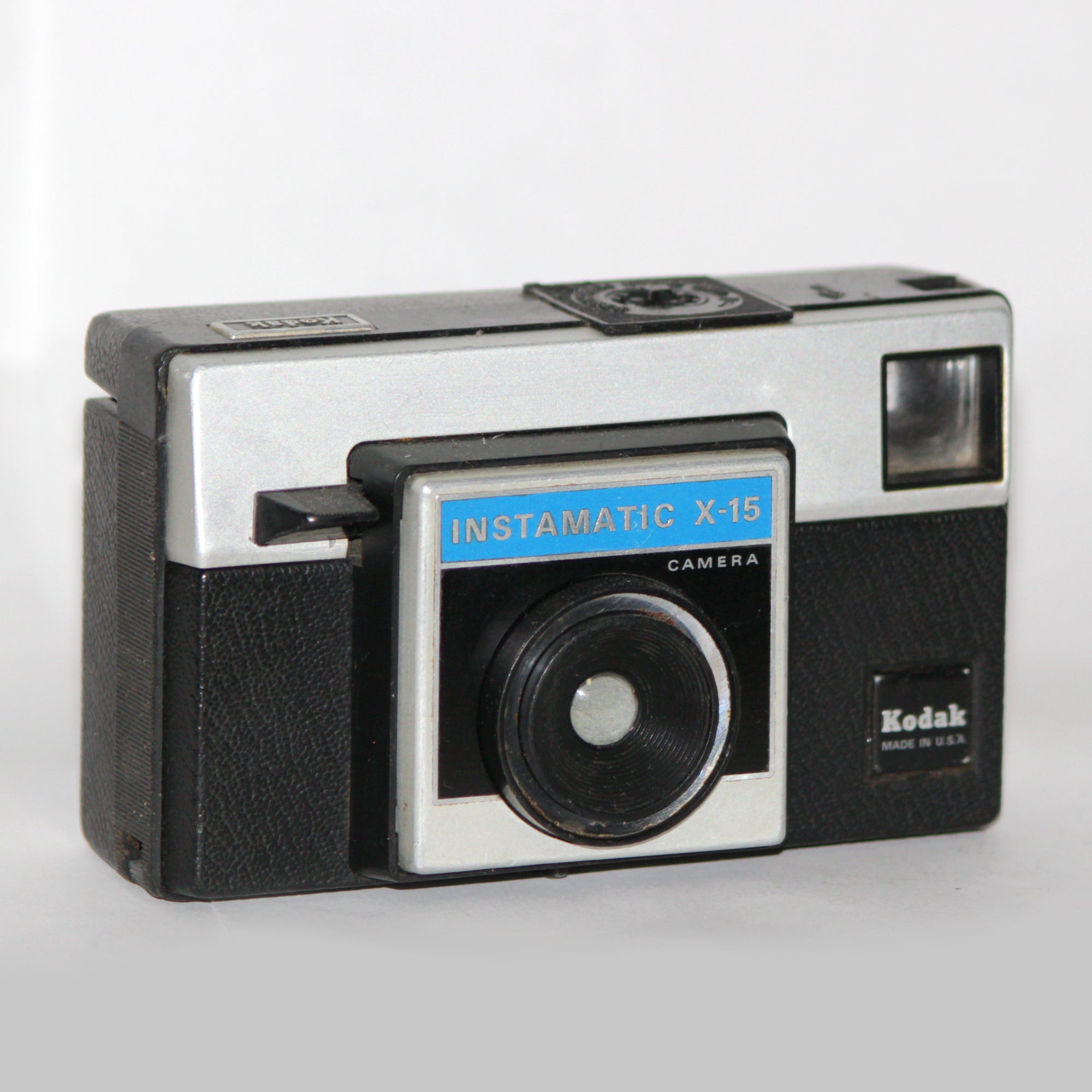 Vintage Kodak Instamatic X-15 126 Film Camera with Adapter & Film - Retro Photography, Travel & Collectible Camera for Film Enthusiasts