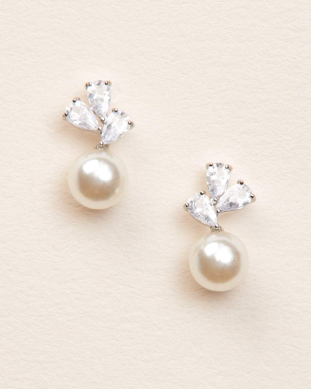 Elegant Meadow Pearl Earrings for Women - Freshwater Pearl Stud Earrings - Perfect for Wedding, Party & Everyday Wear
