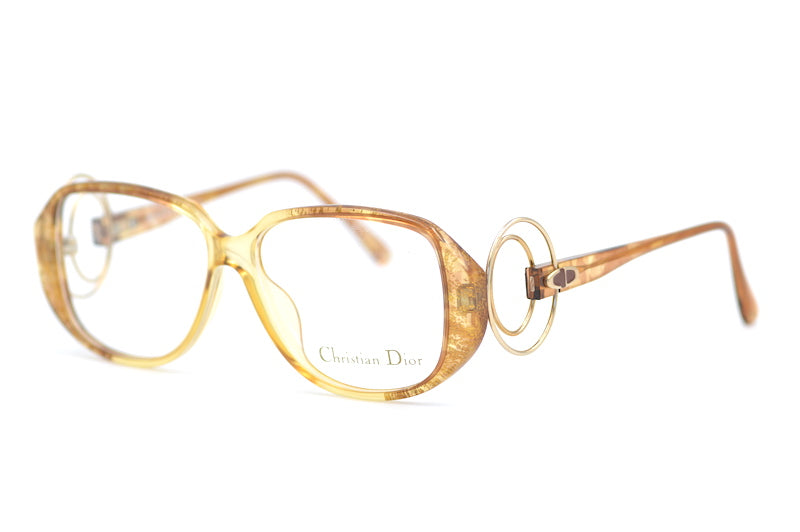 Christian Dior 2572 11 58 Sunglasses - Luxury Designer Shades for Women - UV Protection & Fashion Statement - Perfect for Beach, Driving & Outdoor Activities