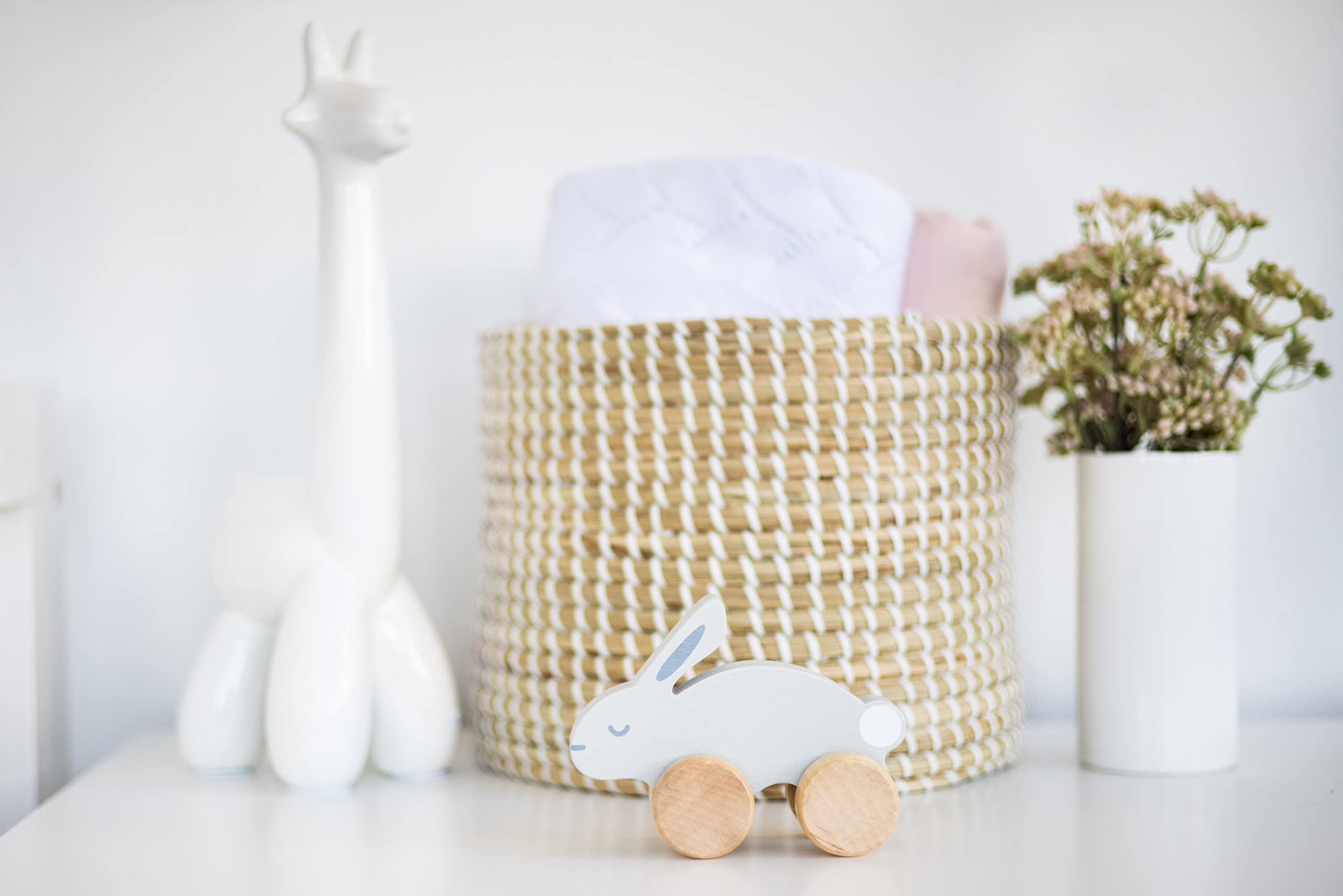 Pearhead Wooden Push and Pull Bunny Toy - Montessori Learning Toy for Toddlers & Babies - Easter Basket Gift for Boys & Girls - Perfect Nursery Accessory for Playtime & Early Childhood Development