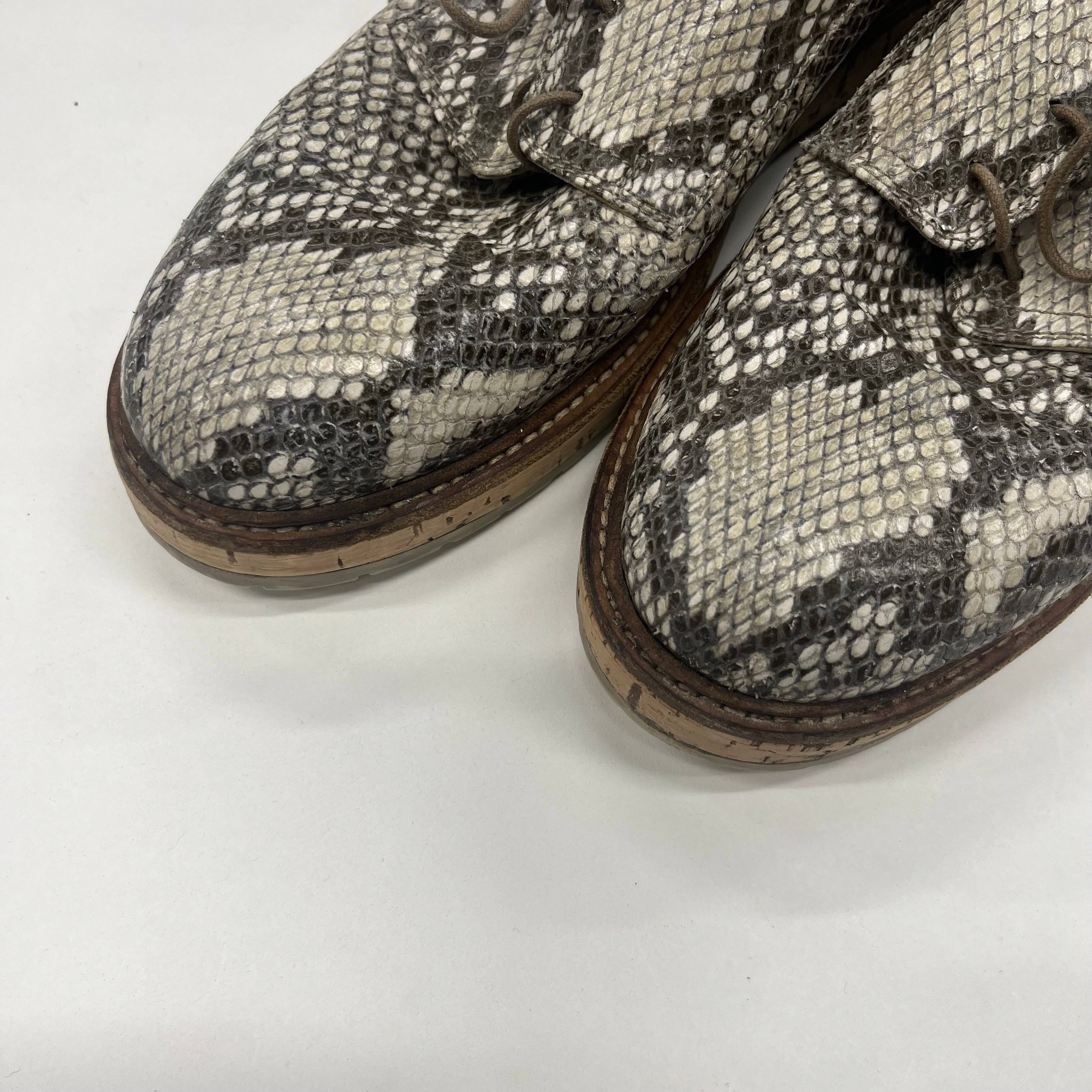 Animal Print Loafers for Women - Comfortable Oxford Flats Size 9.5 - Perfect for Office Wear & Casual Outfits