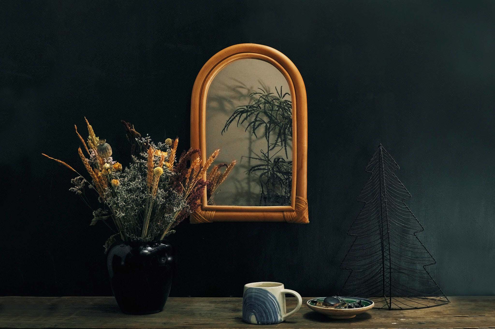 Stylish Bamboo Wall Mirror - Natural Round or Rectangular Hanging Decor for Living Room, Bedroom, Bathroom | Eco-Friendly Home Accent for Modern & Bohemian Interiors