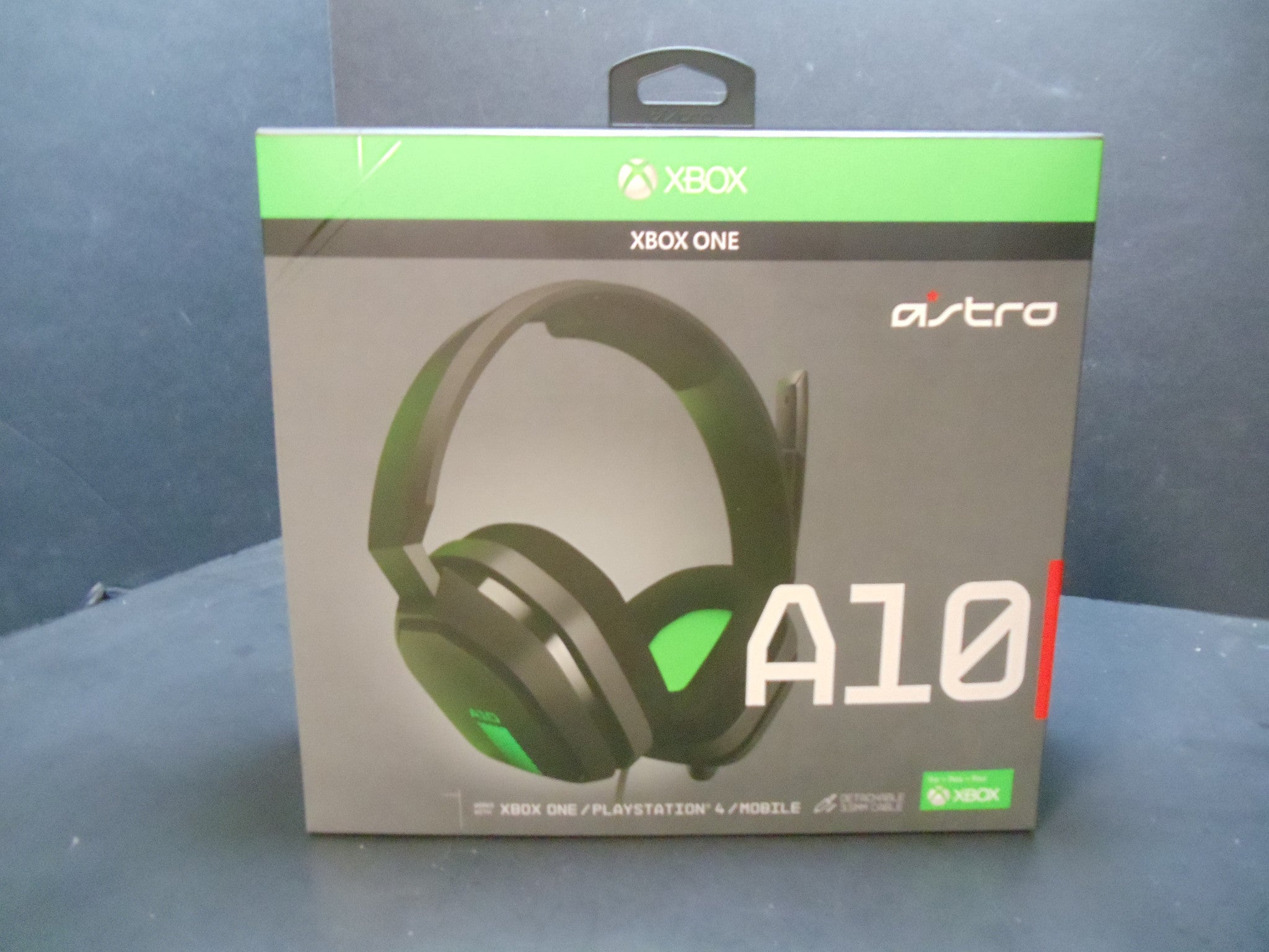 ASTRO Gaming A10 Grey/Green Wired Gaming Headset for Xbox One - Comfortable Over-Ear Headphones with Mic for Gaming, Streaming & Online Chat