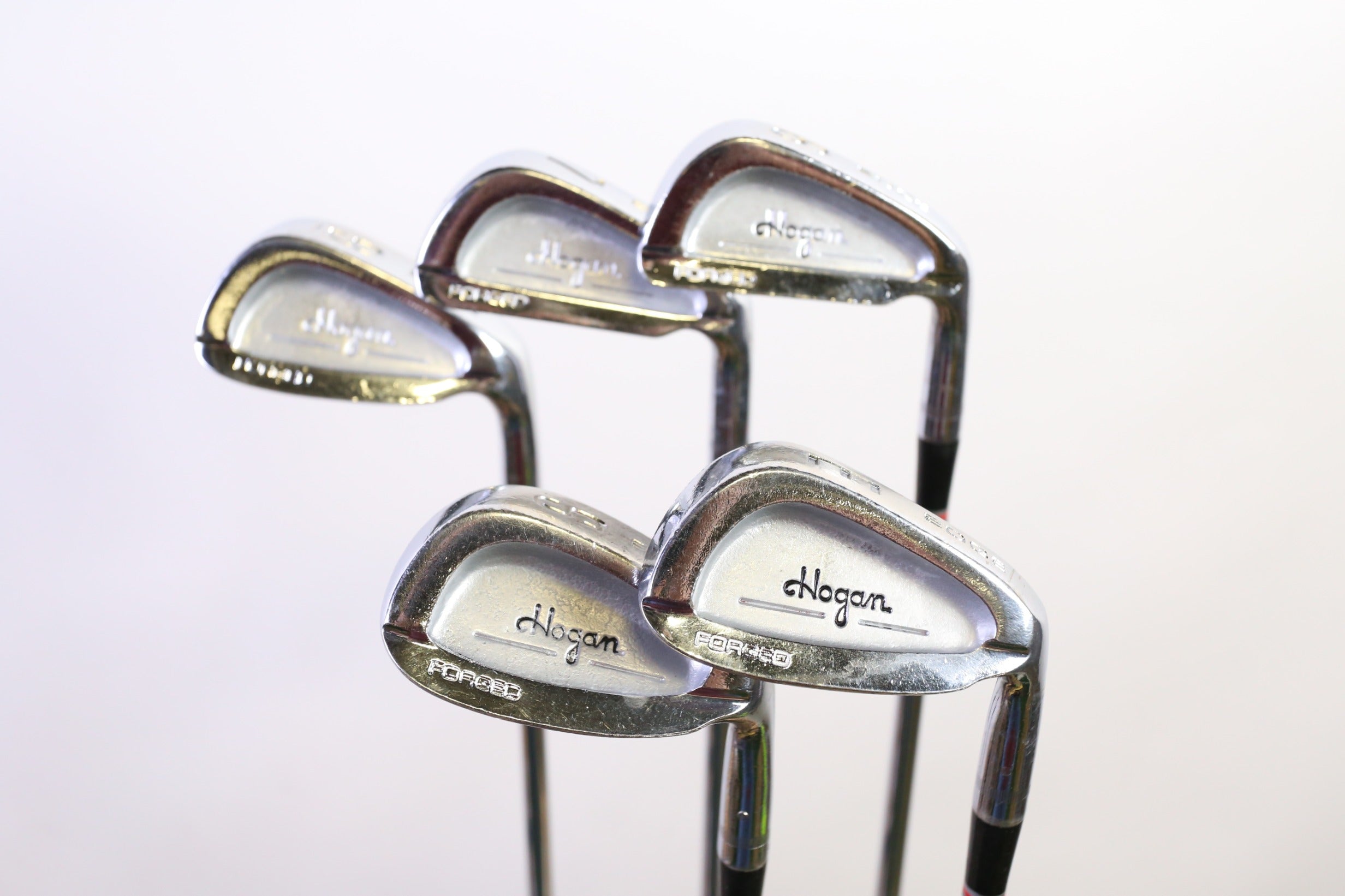 Premium Used Ben Hogan Edge Iron Set - Right Handed Golf Clubs (6, 7, 9, EW, SW) with Stiff Flex Shafts | Perfect for Mid-Handicap Golfers & Driving Range Practice