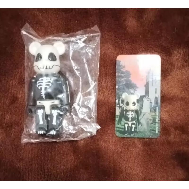 Be@rbrick Series 1 Horror Skull 100% Collectible Vinyl Art Toy - Limited Edition Japanese Designer Figure for Display & Gifts