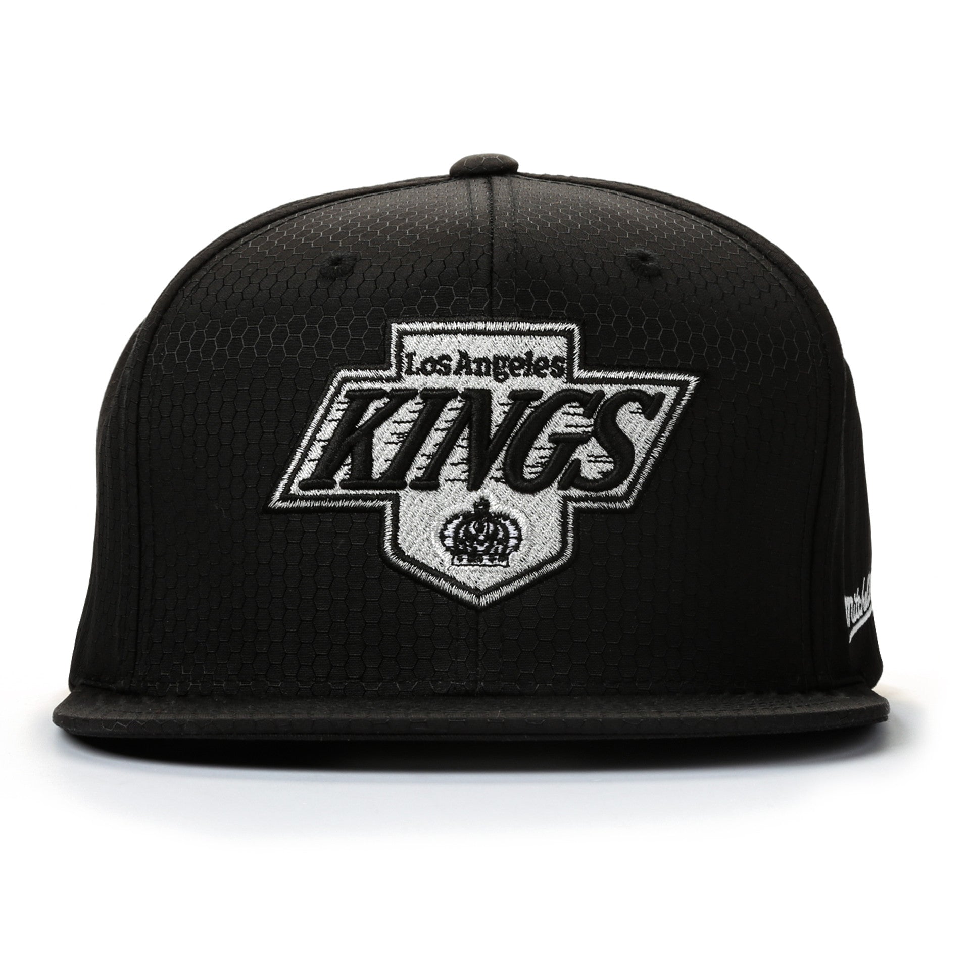 Mitchell and Ness Los Angeles Kings Snapback Hat - Black | NHL Hockey Fan Gear for Men & Women - Perfect for Games, Tailgating, and Casual Wear