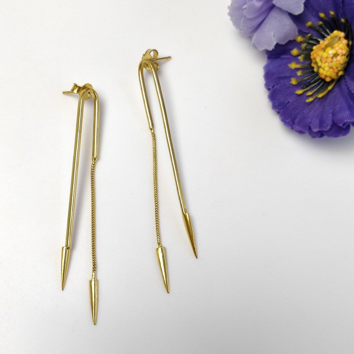 Handmade 18k Gold Plated Brass Boho Earrings - 7x1cm Dainty Arrow Shape Push Back Earrings for Women (4.00g) - Perfect Gift for Her, Boho Jewelry for Everyday Wear & Special Occasions