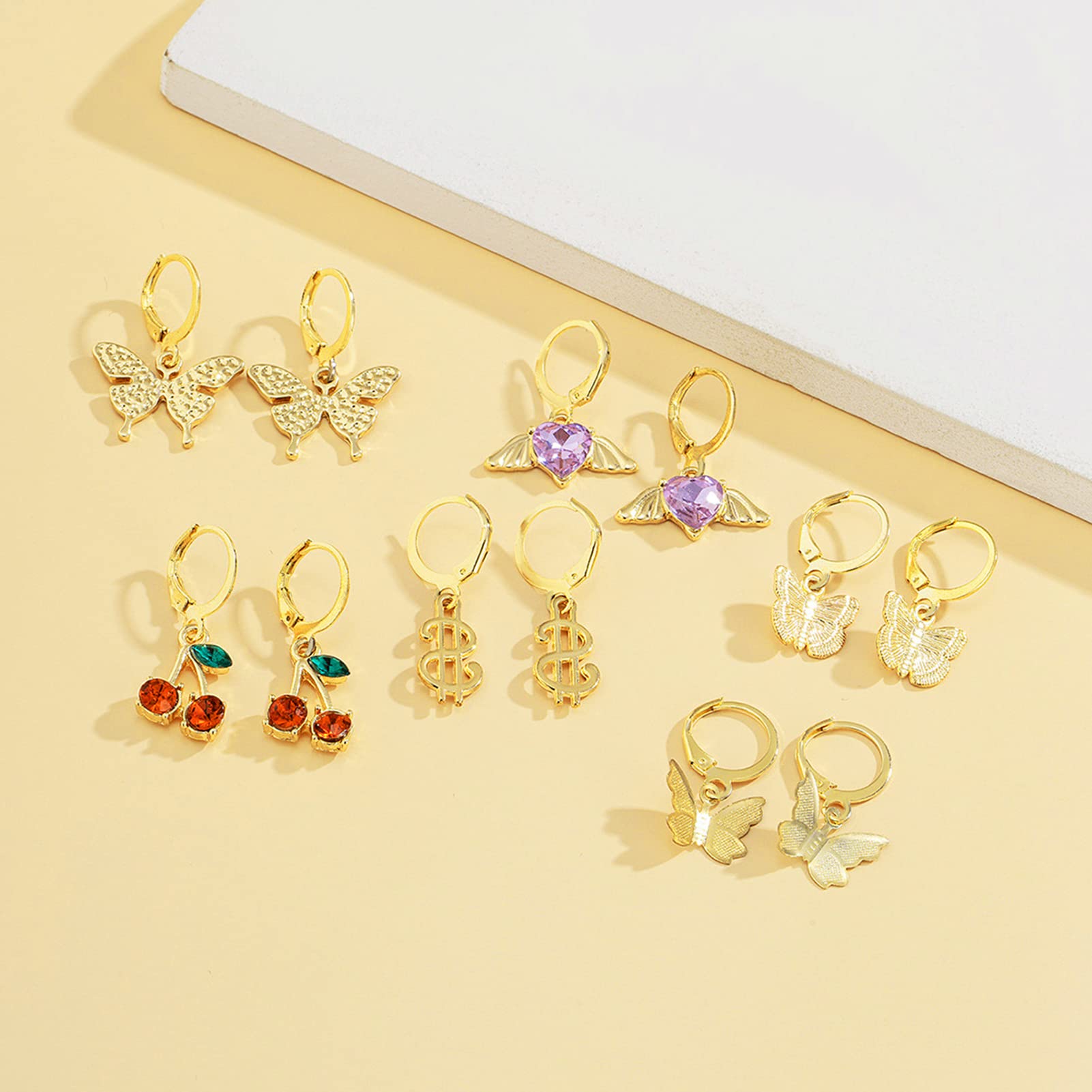 200pcs Gold Round Leverback Earring Hooks Set with 100pcs Open Jump Rings - Hypoallergenic DIY Jewelry Making Supplies for Earrings, Necklaces & Crafts | Perfect for Handmade Gifts, Fashion Accessories & Beading Projects
