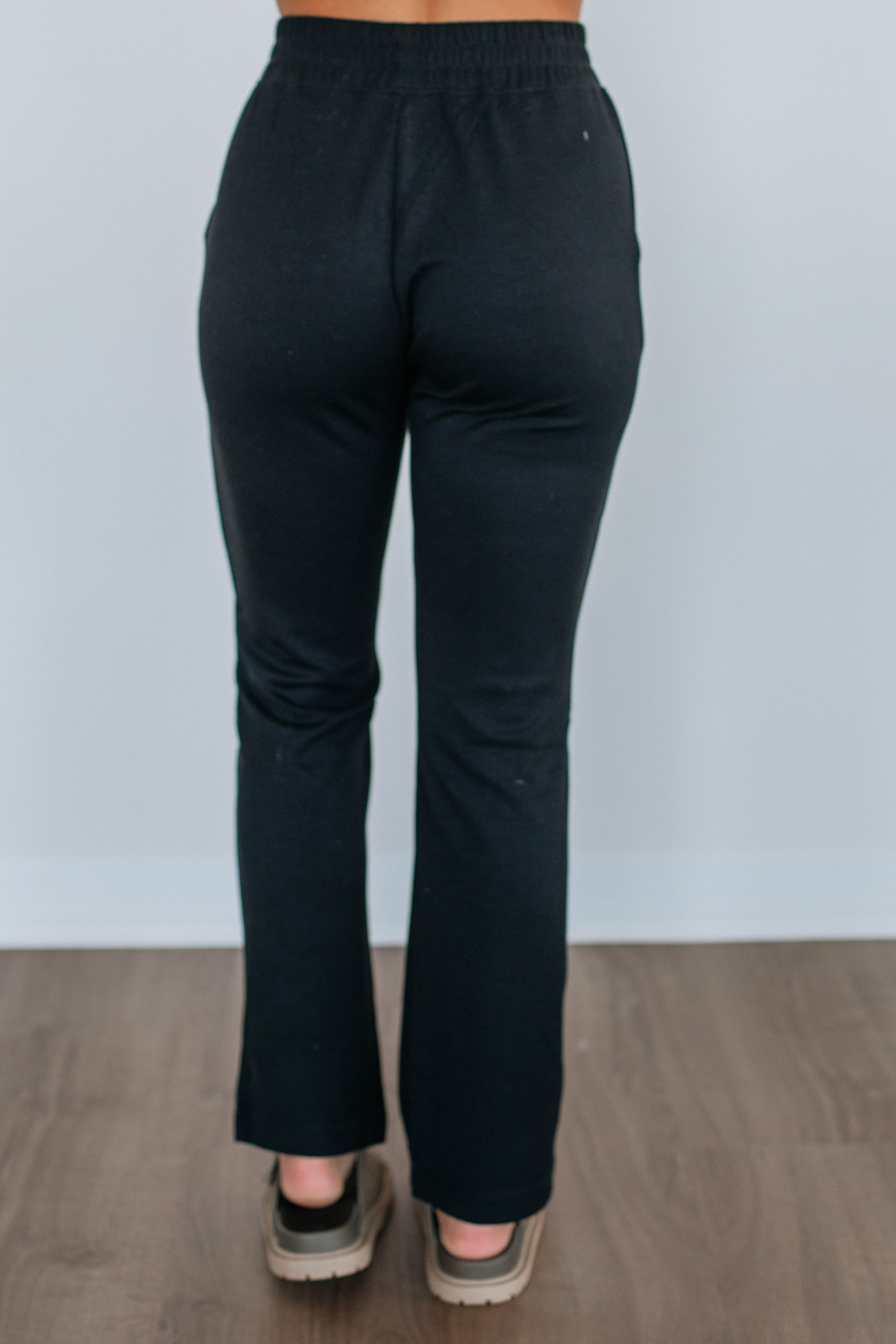 Done Deal Active Pants for Women - High Waisted Yoga Pants with Pockets - Comfortable Workout Leggings for Running, Gym & Lounge Wear