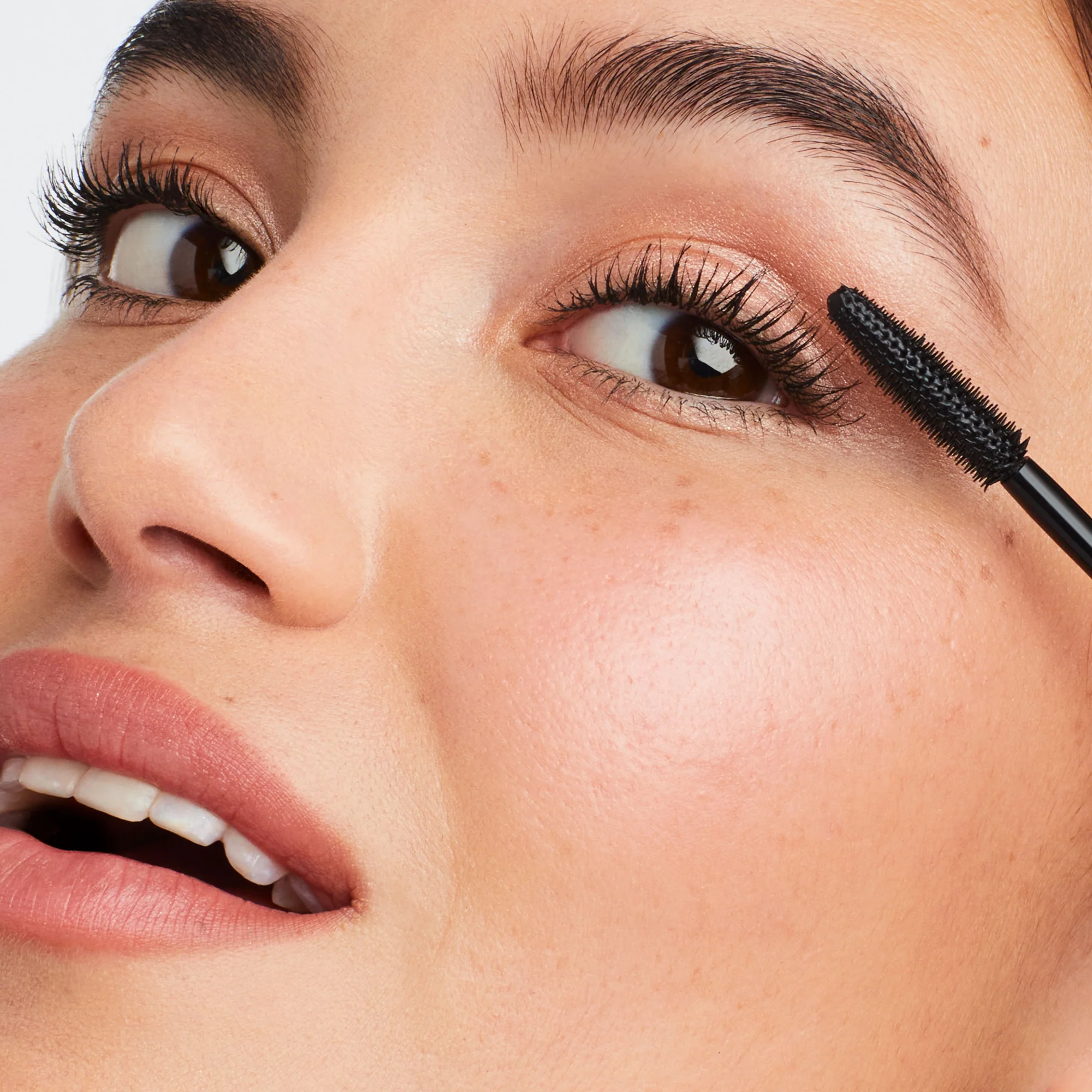 Jane Iredale Lash Fixation Length & Definition Tubing Mascara - Volumizing & Lengthening Waterproof Mascara for Natural Look | Perfect for Daily Wear, Special Occasions & Sensitive Eyes