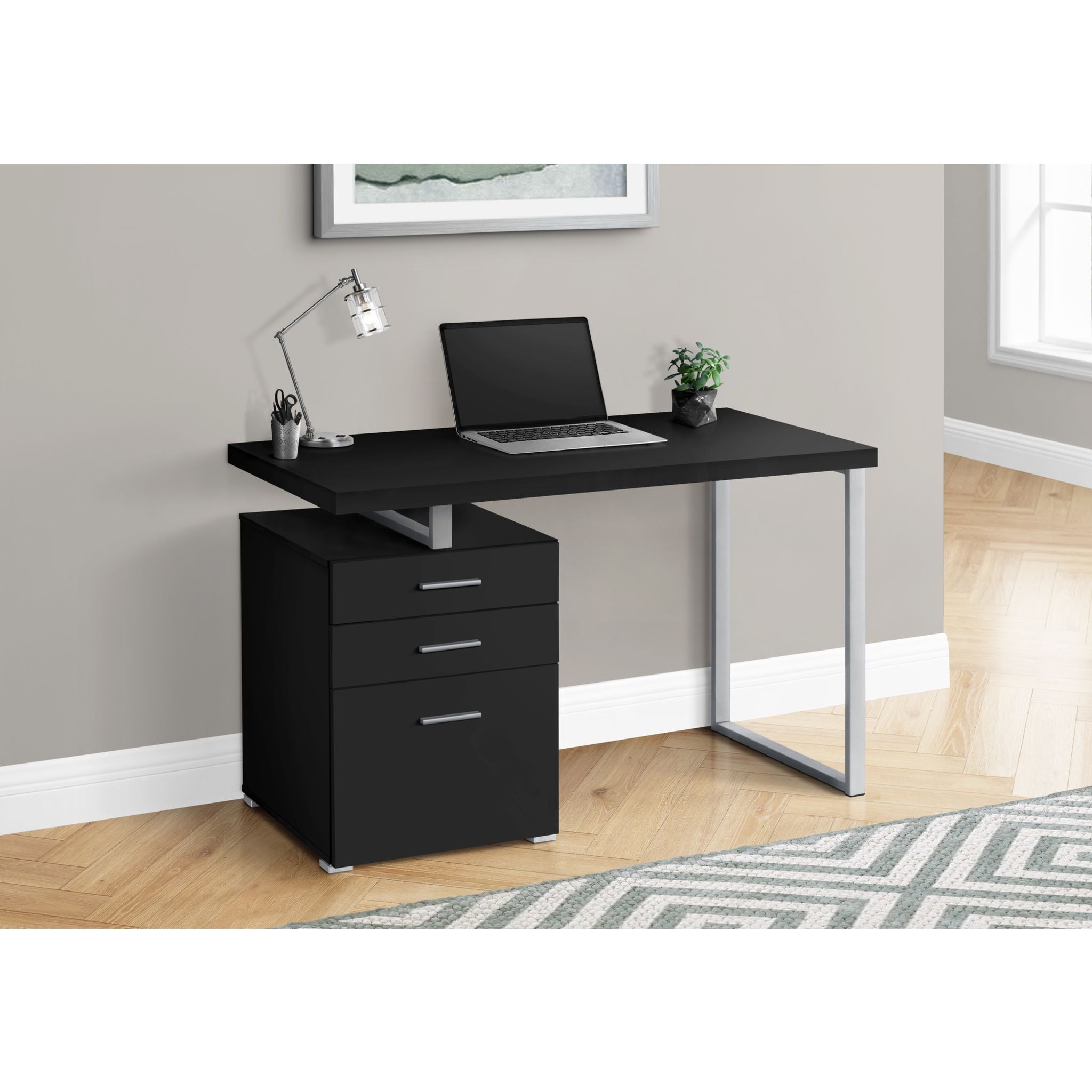 60 Inch Large Computer Desk for Home Office - Modern Writing Workstation with Sturdy Frame - Perfect for Remote Work, Gaming & Study