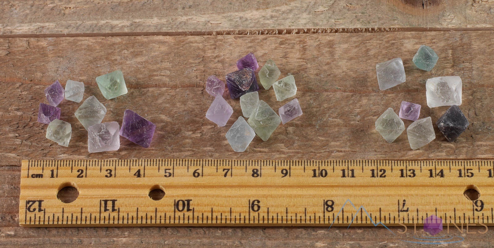 Natural Raw FLUORITE Crystal Octahedron - Healing Stone for Meditation, Chakra Balancing & Energy Work | Metaphysical Decor, Mineral Specimen Collection | Perfect for Home, Office & Spiritual Space (E1234)