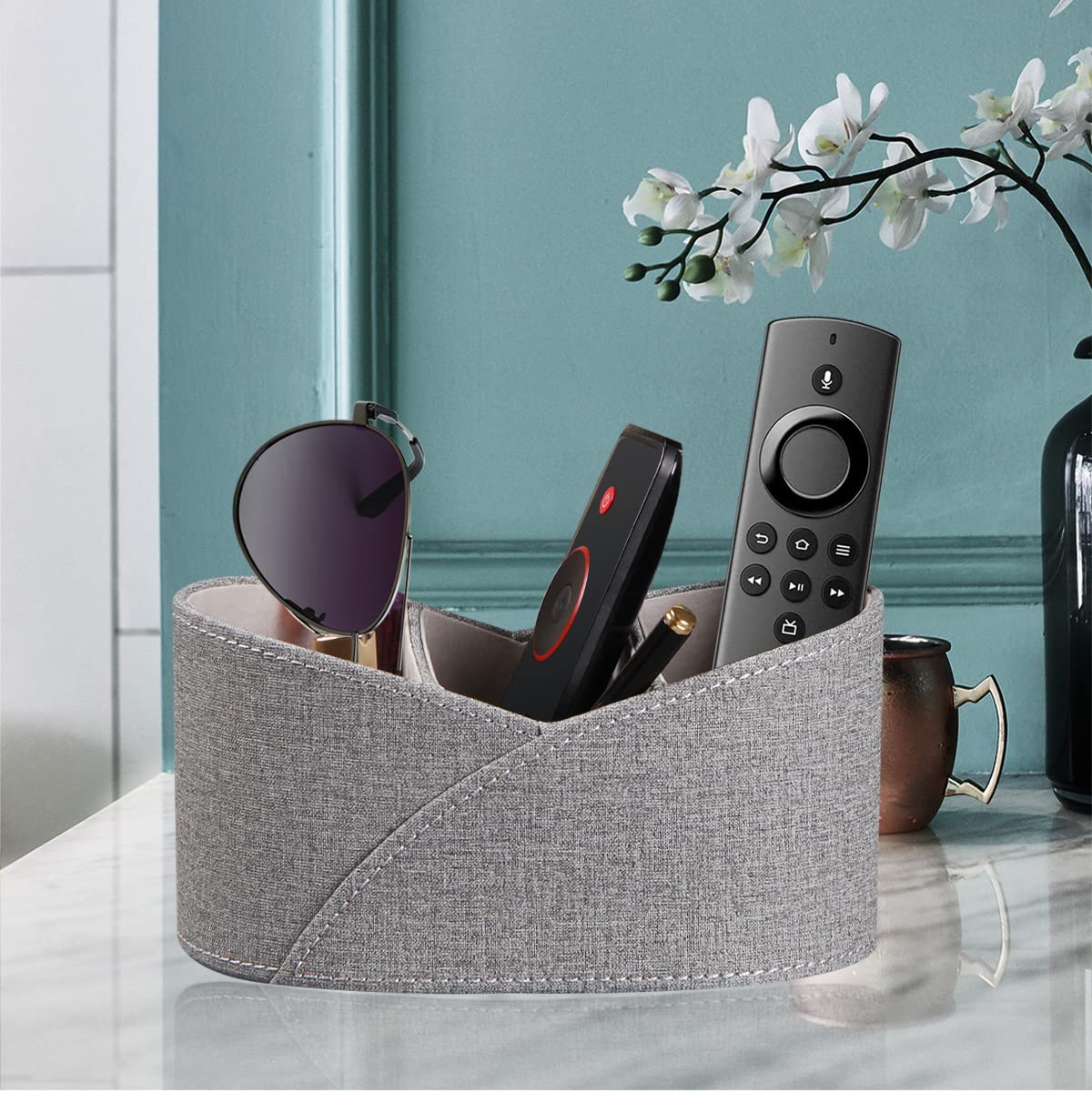 YAPISHI 3-Compartment Remote Control Holder - Modern PU Leather Desk Organizer for Office, School & Home - Workspace Accessory for TV Remotes, Makeup, Stationery & Vanity Items - Perfect for Nightstand, Dresser & Desk Organization