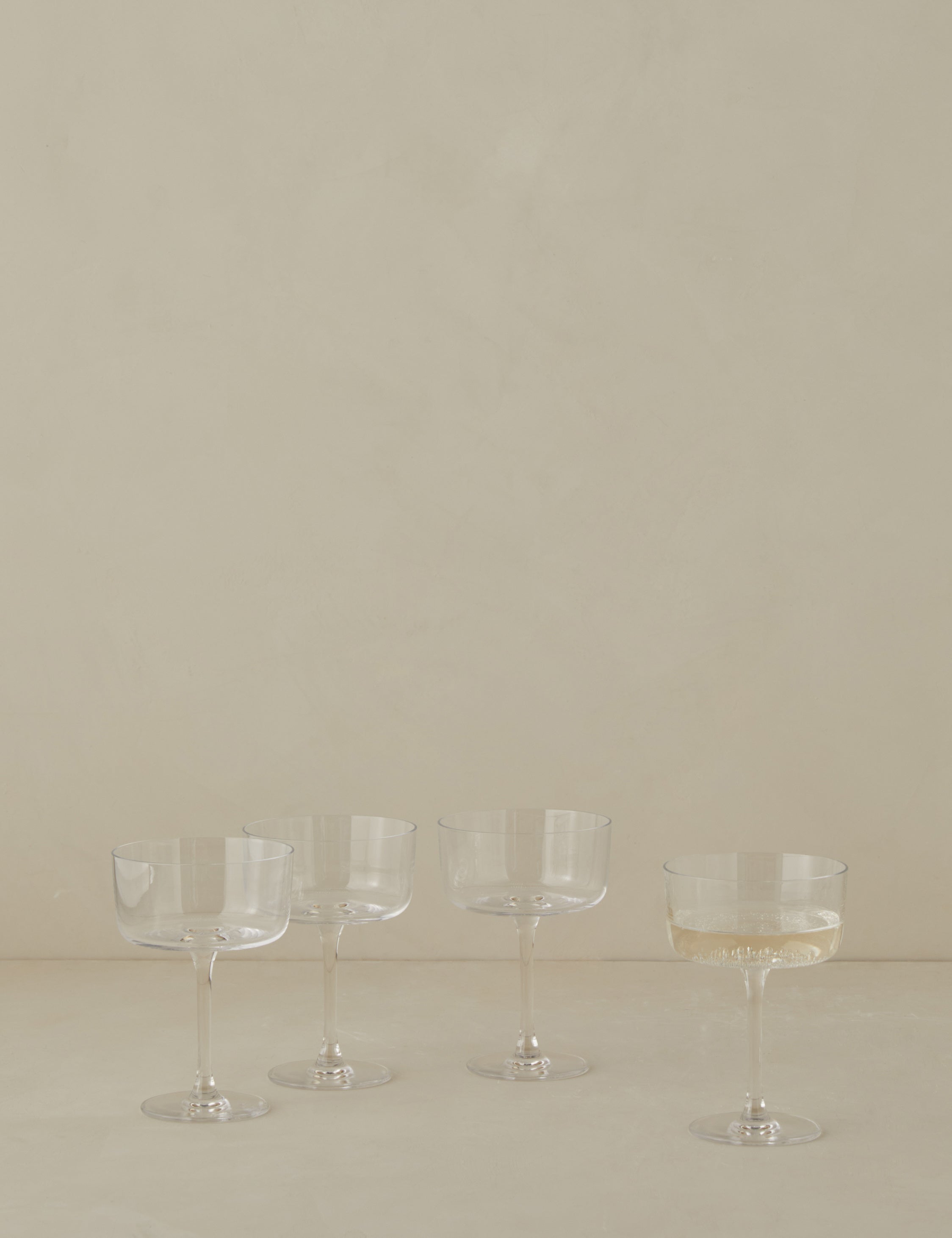 LSA International Gio Glassware - Elegant Wine & Cocktail Glasses for Home Bar & Dinner Parties