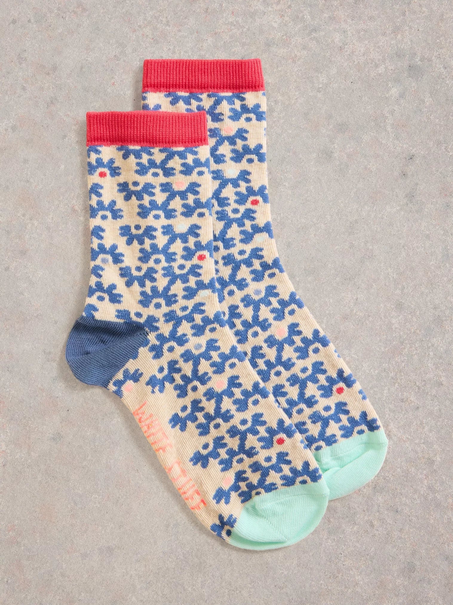 443493 Squiggle Flower Ankle Socks - Women's Fun Printed Casual Socks for Everyday Wear, Workout & Fashion Outfits