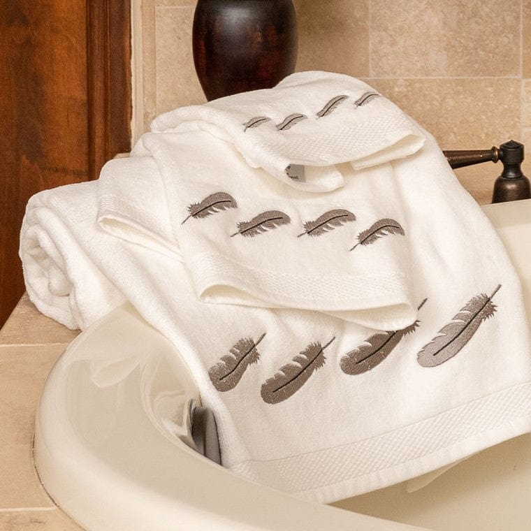 Premium 3-Piece White Feather Embroidery Towel Set - Soft & Absorbent Bath Towels for Spa, Bathroom, and Luxury Home Decor
