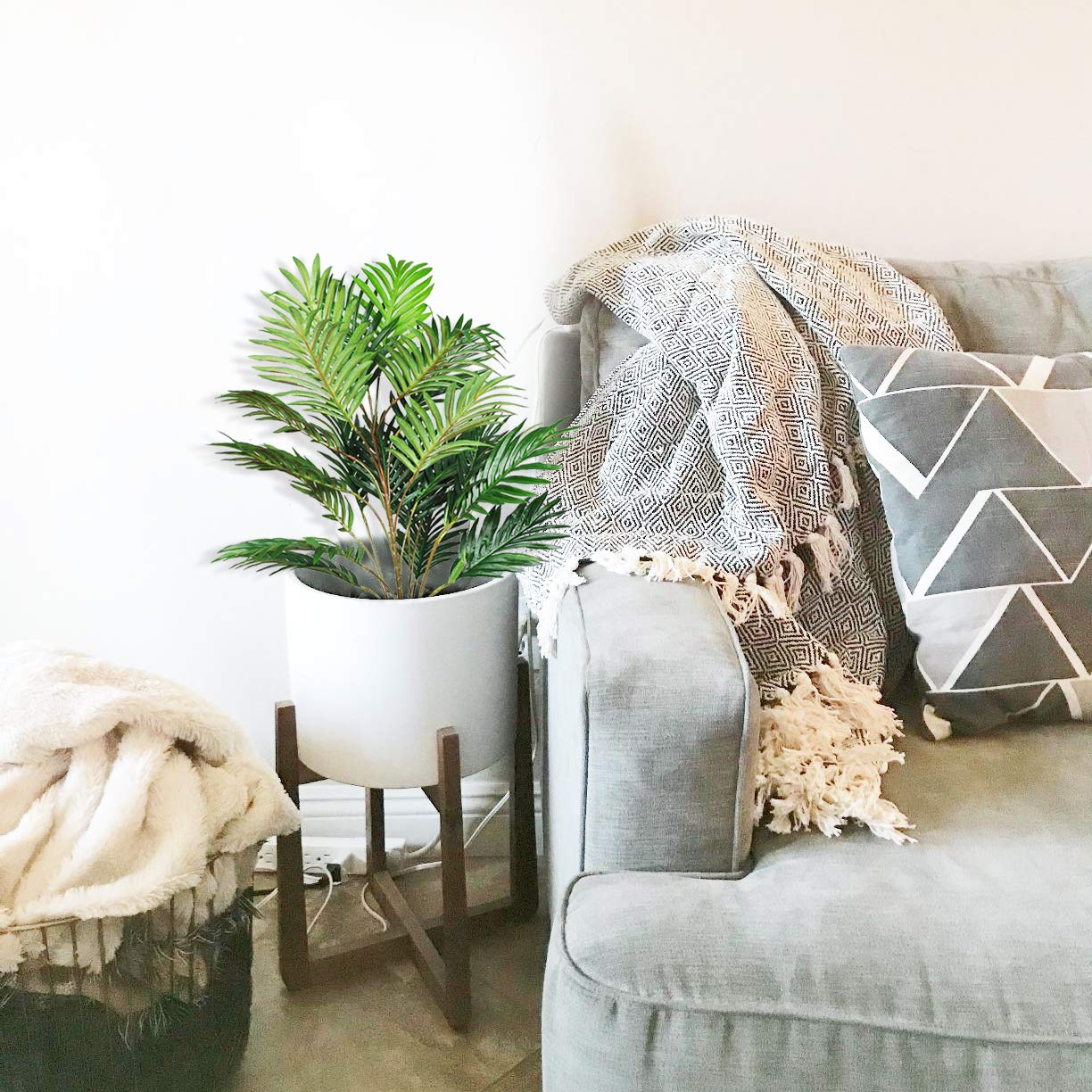 Artificial Palm Leaves - Large Tropical Faux Greenery for Wedding Decor, Party Arrangements & Home Decor - Set of 2 Green Fake Plants for Indoor/Outdoor Use