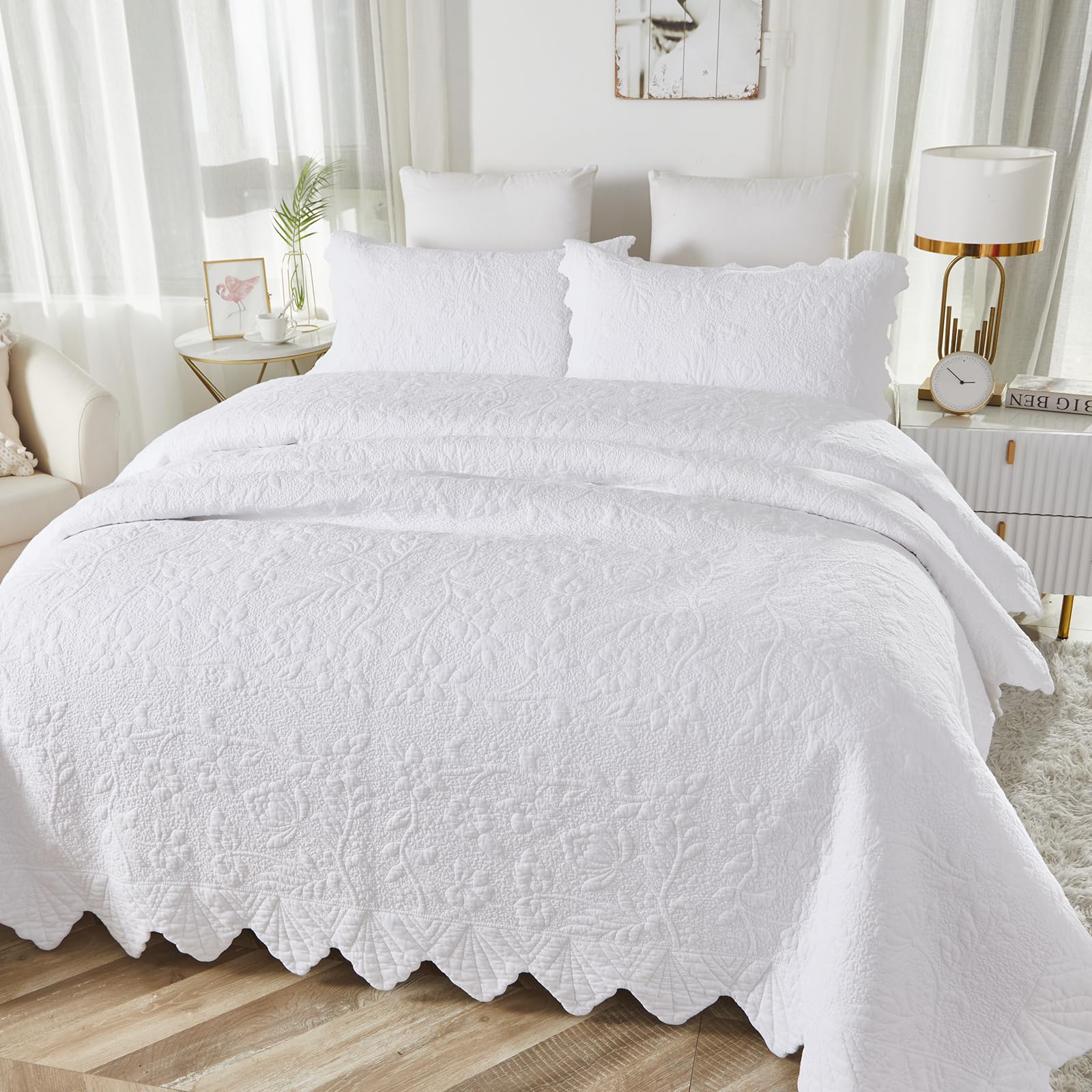 Brandream White Quilt Set Queen/King Size - 100% Cotton Matelasse Coverlet Bedding Set - Farmhouse Style Queen Size Bedspread (98x106 Inches with Standard Pillow Shams) - Perfect for Cozy Farmhouse Bedrooms, Guest Rooms & Vacation Homes