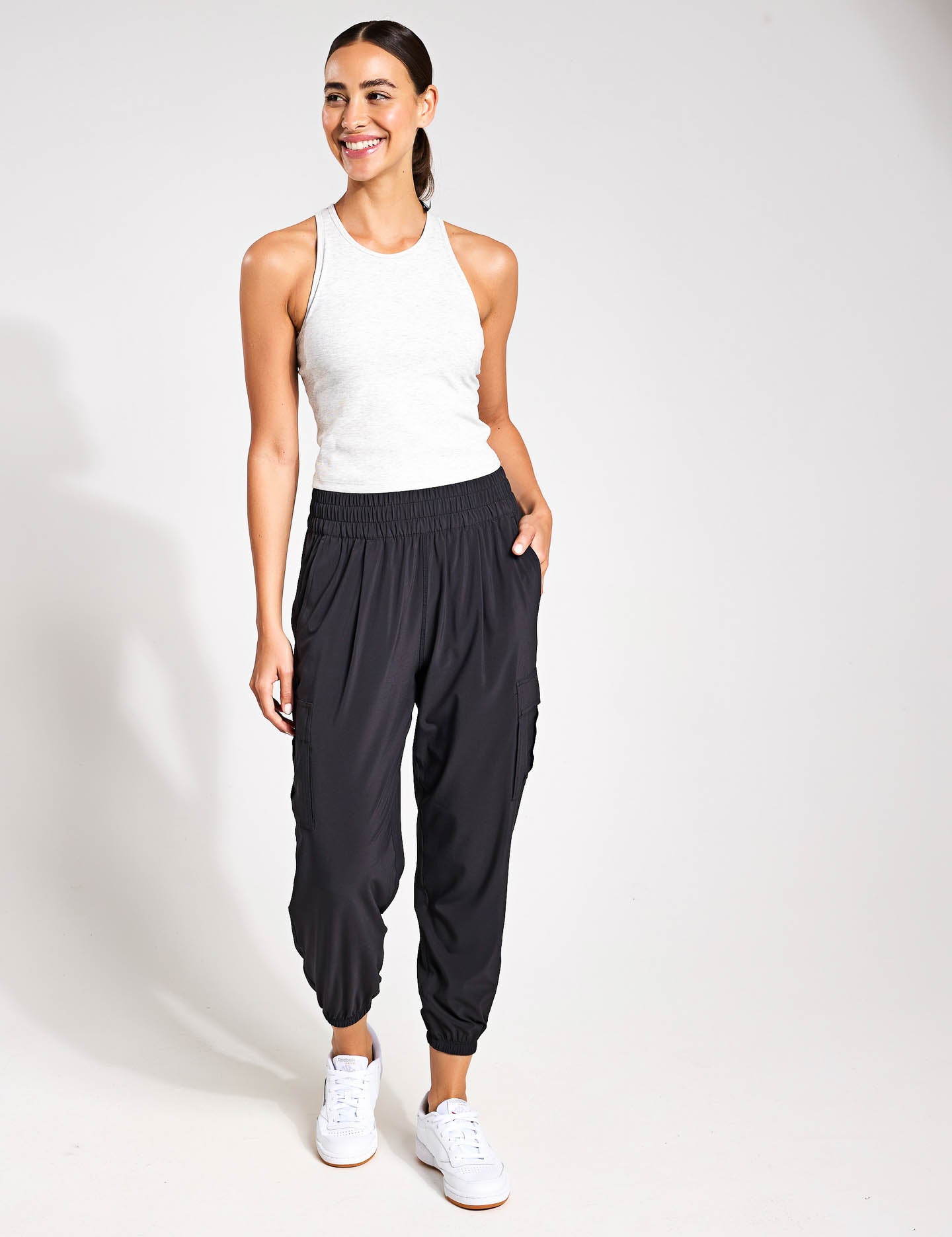 Pose Plyo Tank Top - Women's Workout Shirt in White Heather Grey | Yoga, Running & Gym Fitness Apparel