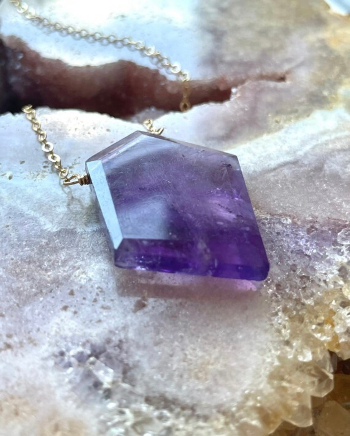 Large Amethyst Pendant Necklace for Women - Elegant Purple Gemstone Jewelry Gift for Birthday, Anniversary & Special Occasions