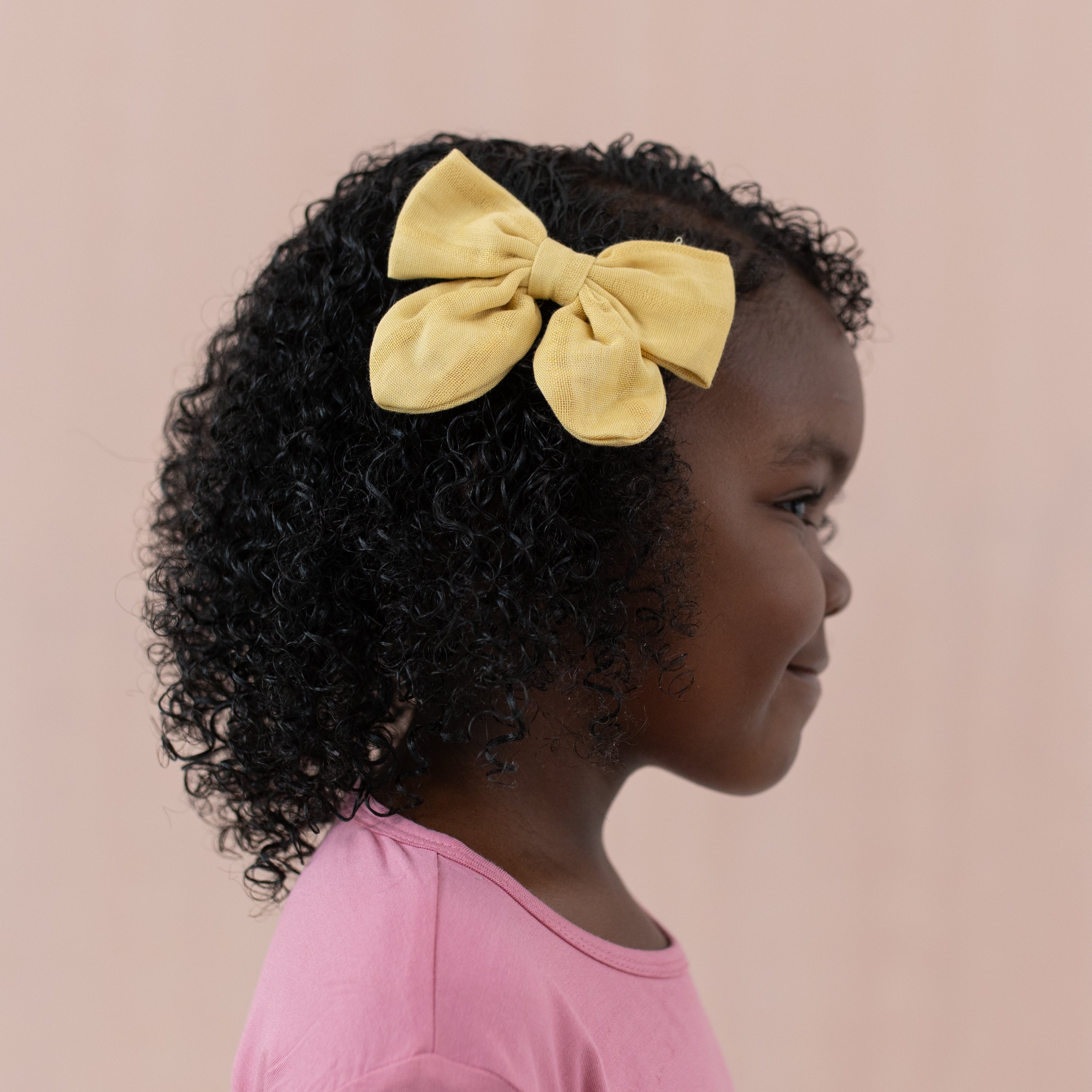 Bamboo Muslin Alligator Clip Bow in Sandcastle - Soft Hair Accessories for Baby Girls & Toddlers - Perfect for Photoshoots, Birthday Parties & Everyday Style