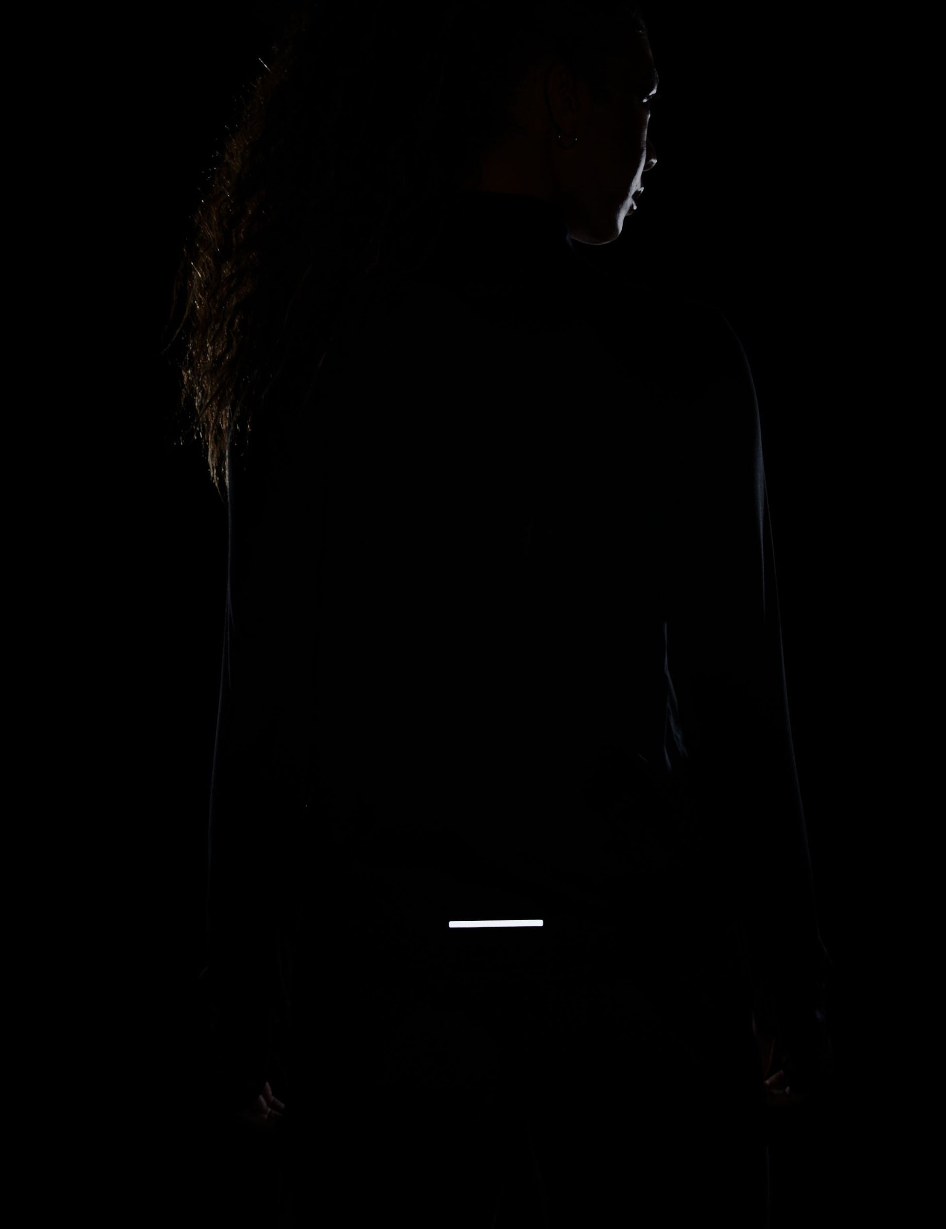 Nike Dri-FIT Swift Element UV 1/4 Zip Running Top - Breathable Moisture-Wicking Performance Shirt for Men & Women | Black/Reflective Silver | Ideal for Jogging, Gym Workouts & Outdoor Activities