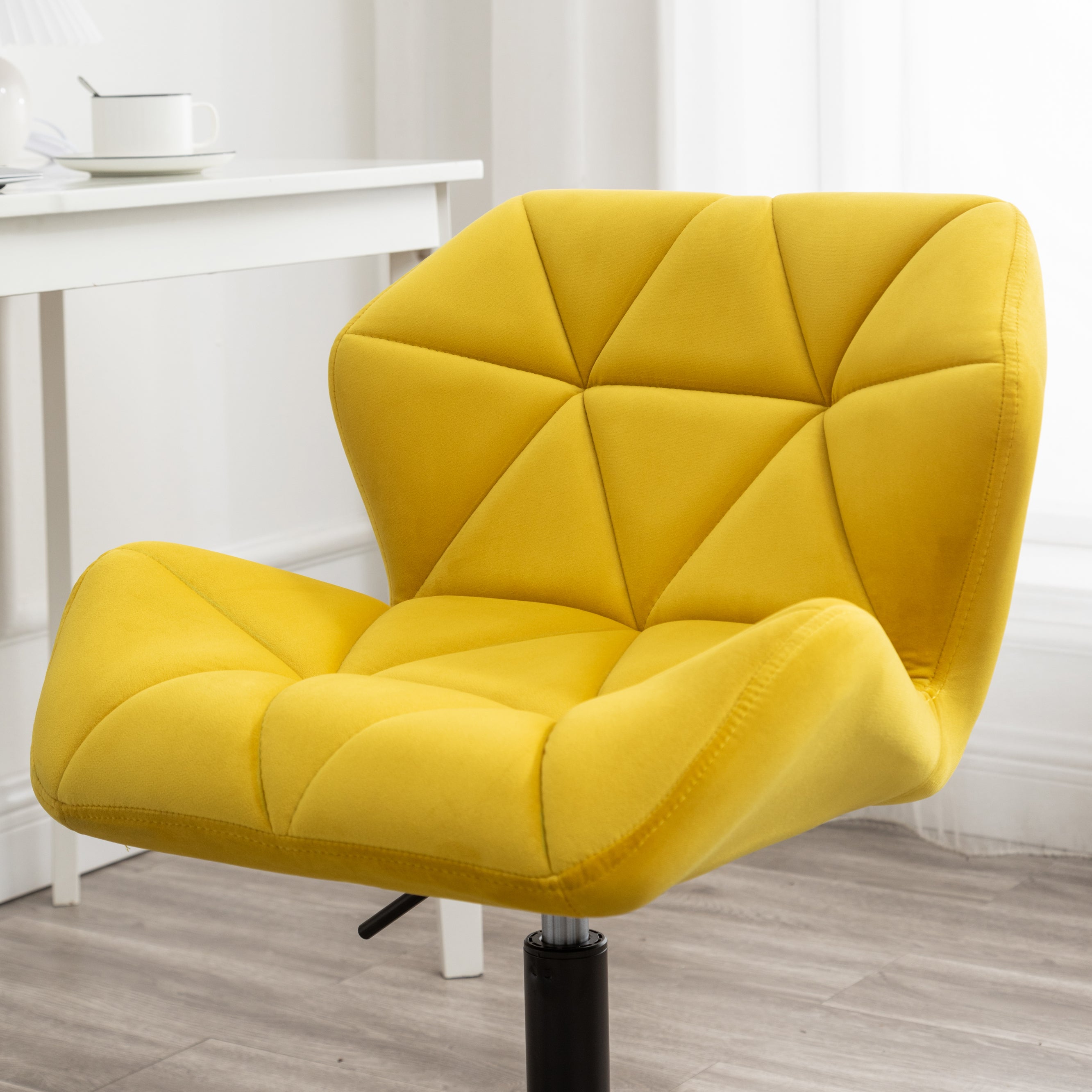 Roundhill Furniture Eldon Diamond Tufted Adjustable Swivel Office Chair - Ergonomic Executive Desk Chair with Lumbar Support for Home & Office Workspace