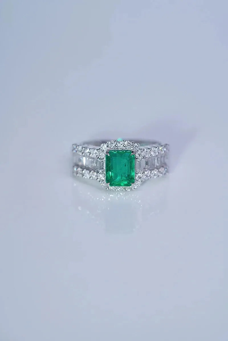 18K White Gold Diamond & Emerald Ring for Women | Luxury Shiny Design | 100% Real Natural Gemstones | Perfect for Parties, Weddings & Special Occasions