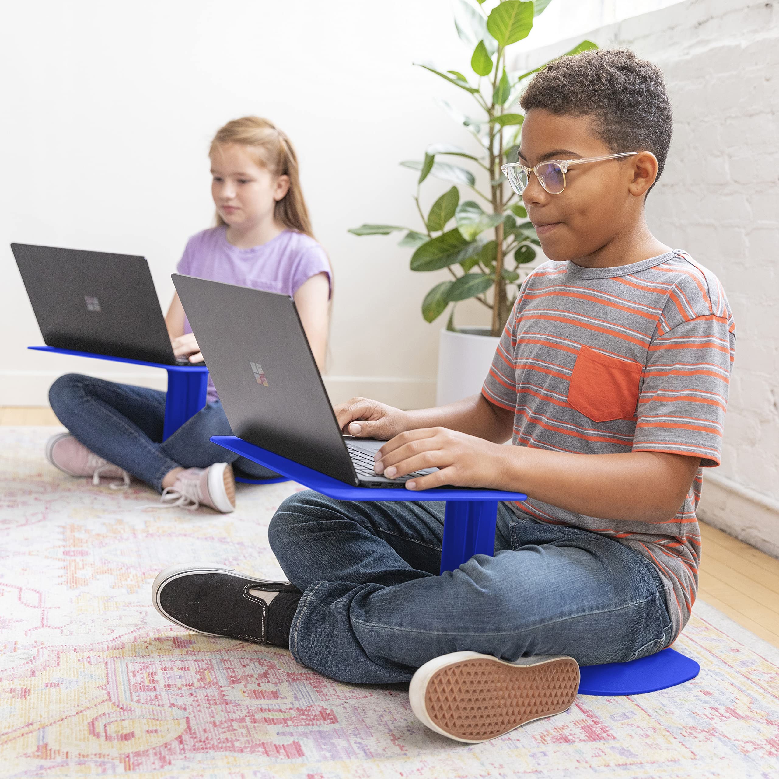 ECR4Kids The Surf Portable Lap Desk - Lightweight & Adjustable Study Table for Kids & Adults - Perfect for Home, Office, School & Travel - Flexible Seating Black Workstation