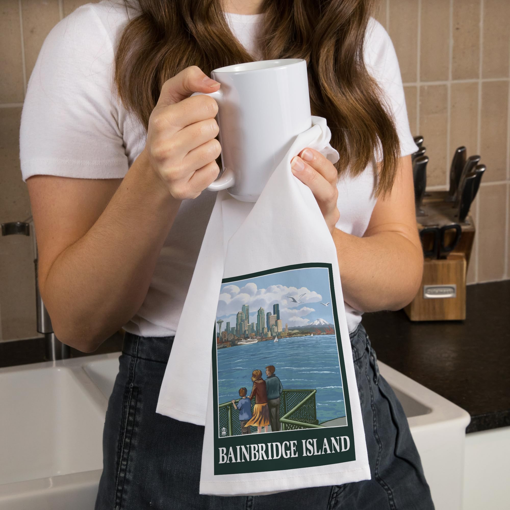 Lantern Press Bainbridge Island Washington Ferry and Seattle 100% Cotton Tea Towel - Decorative Kitchen Hand Towel for Dish Drying, Home Decor & Gift