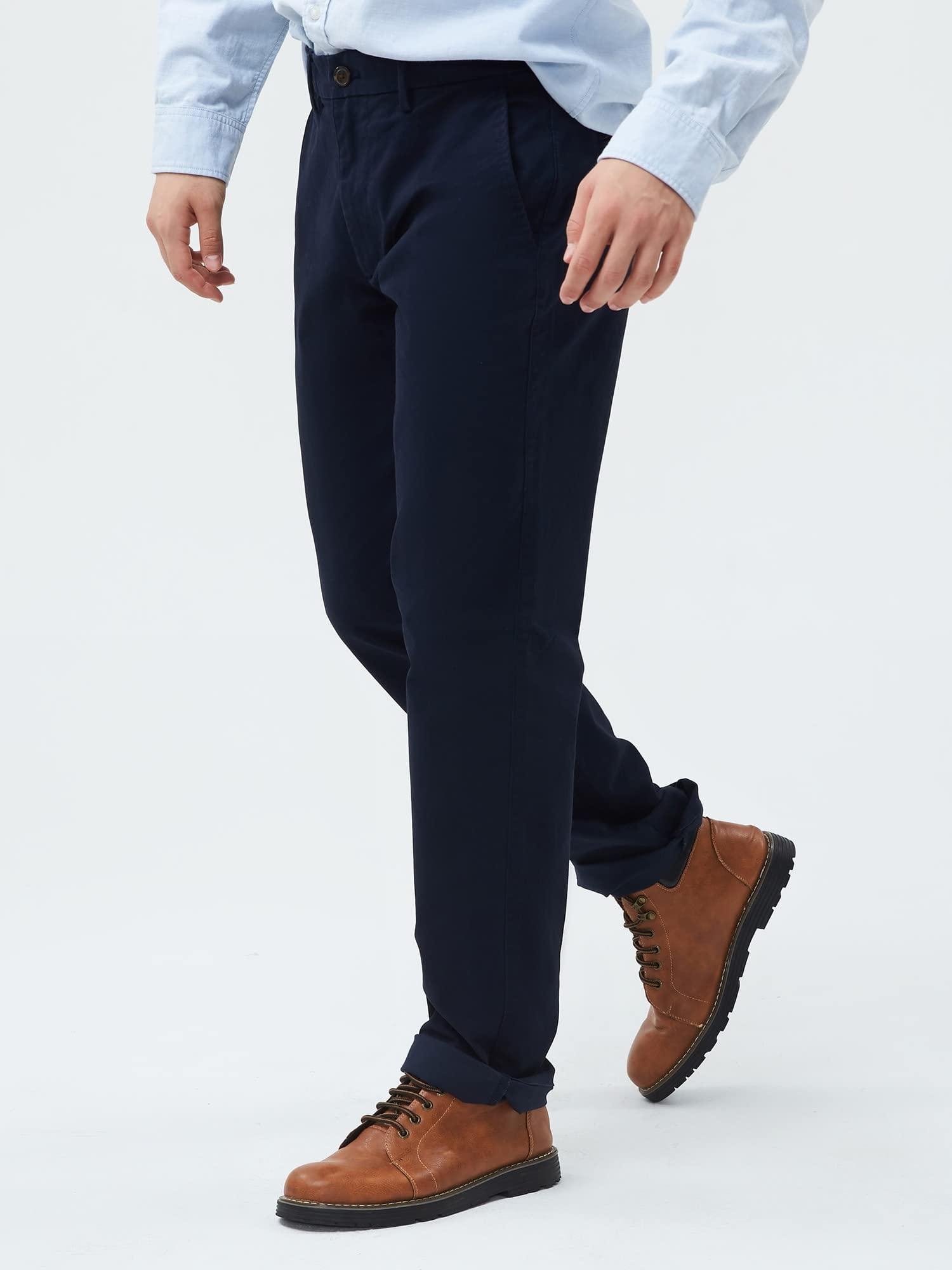 GAP Men's Essential Straight Fit Khaki Chino Pants - Classic Casual & Work Office Trousers for Everyday Comfort