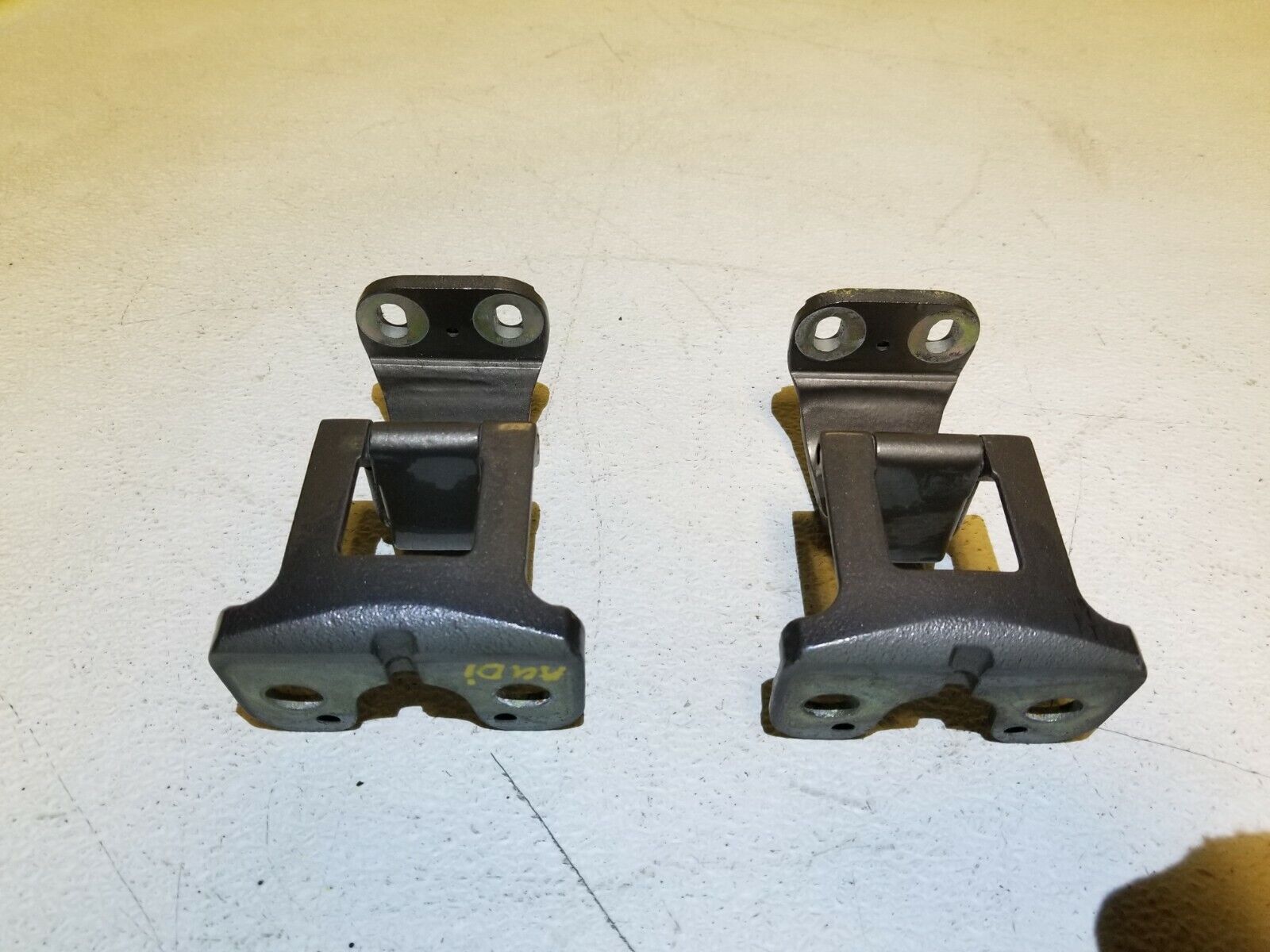2003-2006 Audi A4 B6 Convertible Rear Top Storage Hinge Support Pair - OEM Replacement Parts for Soft Top Maintenance & Repair | Perfect for Roadster Restoration Projects