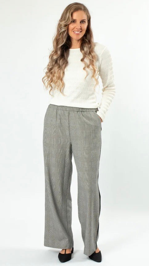 Leo Pants Houndstooth Pattern Trousers for Men - Stylish Office & Casual Wear for Business & Weekend Outings