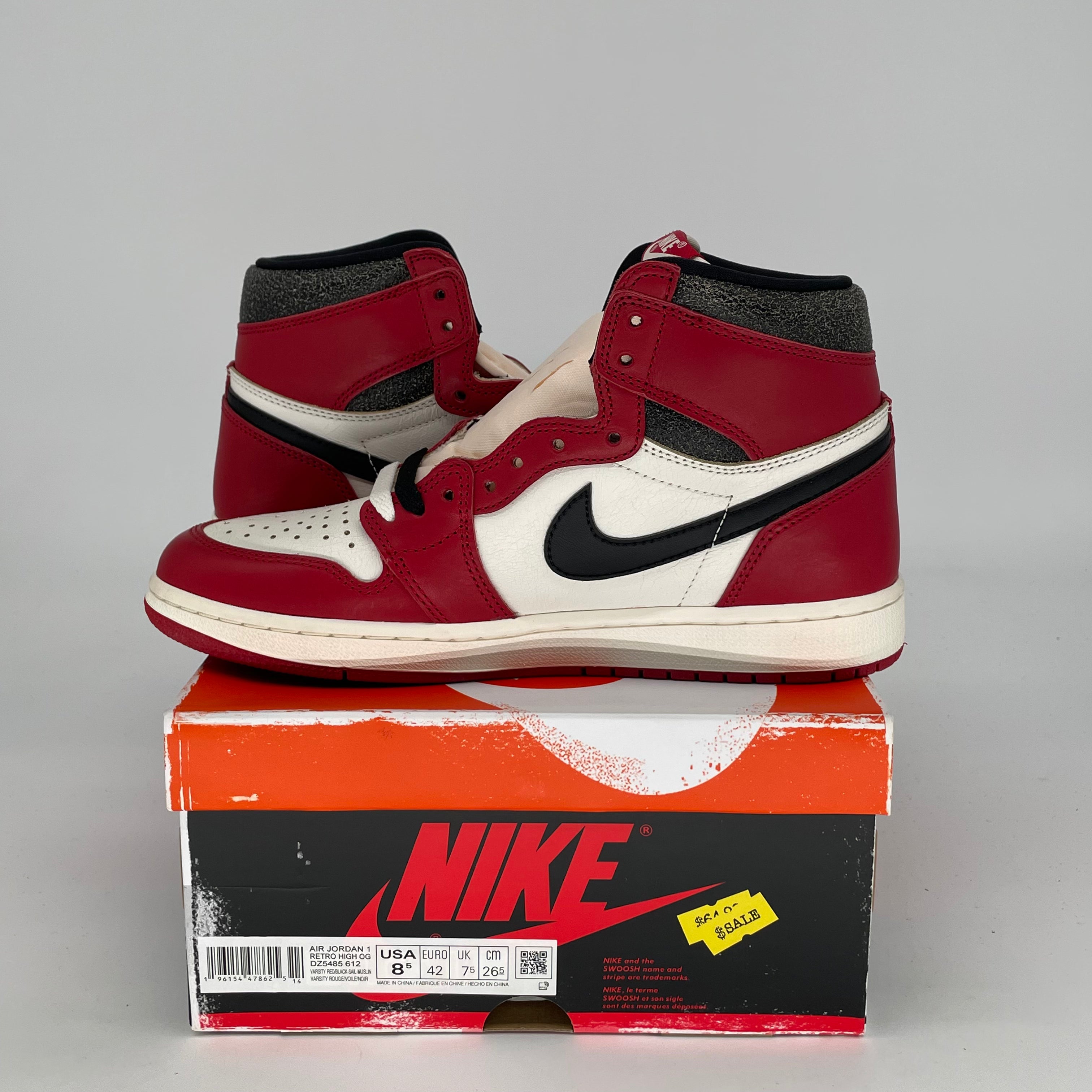 Original Air Jordan 1 Chicago Lost and Found Sneakers - Size 8.5/10W (DZ5485-612) - Retro Basketball Shoes for Men & Women - Perfect for Streetwear, Collecting & Casual Wear