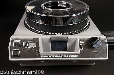 Kodak Ektagraphic III A Slide Projector with Tray & Ektanar Zoom Lens - Vintage 35mm Slide Viewer for Home Theater, Classroom Presentations & Photo Archiving