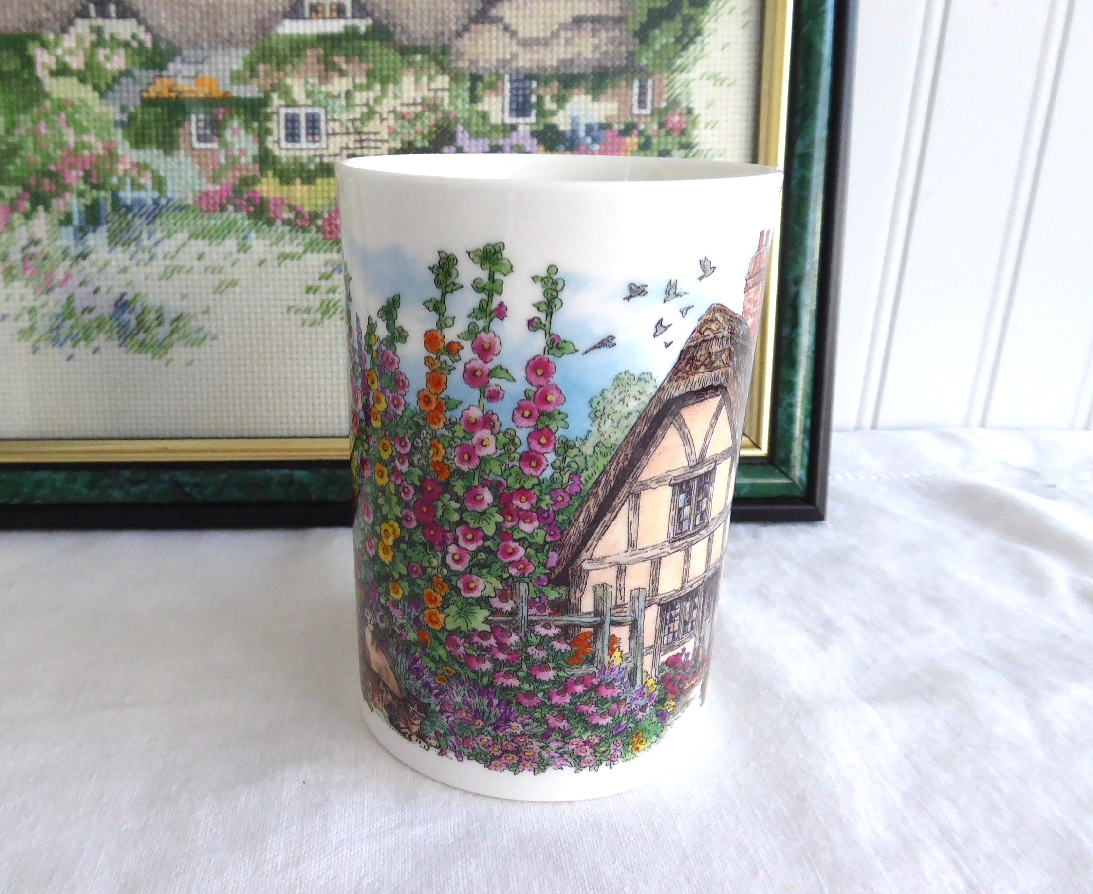Thatched Cottage Dunoon Mug - Vintage Cottage Garden Decor, Scullard Design - Perfect for Tea Time, Countryside Home Decor, and Gift Giving