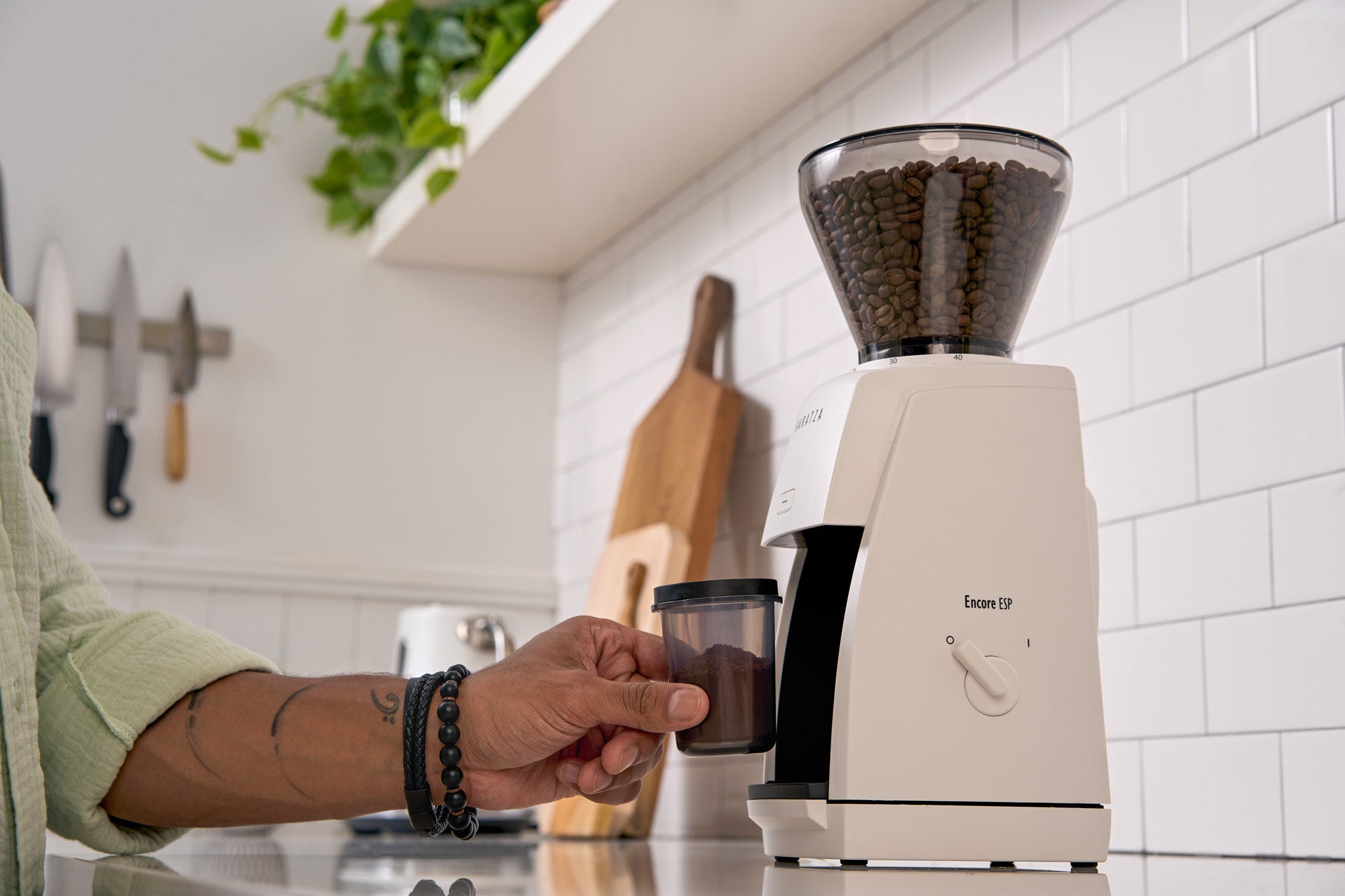 Baratza Encore ESP Espresso Grinder - Premium Conical Burr Coffee Grinder for Espresso, Drip & French Press - Perfect for Home Baristas & Coffee Enthusiasts