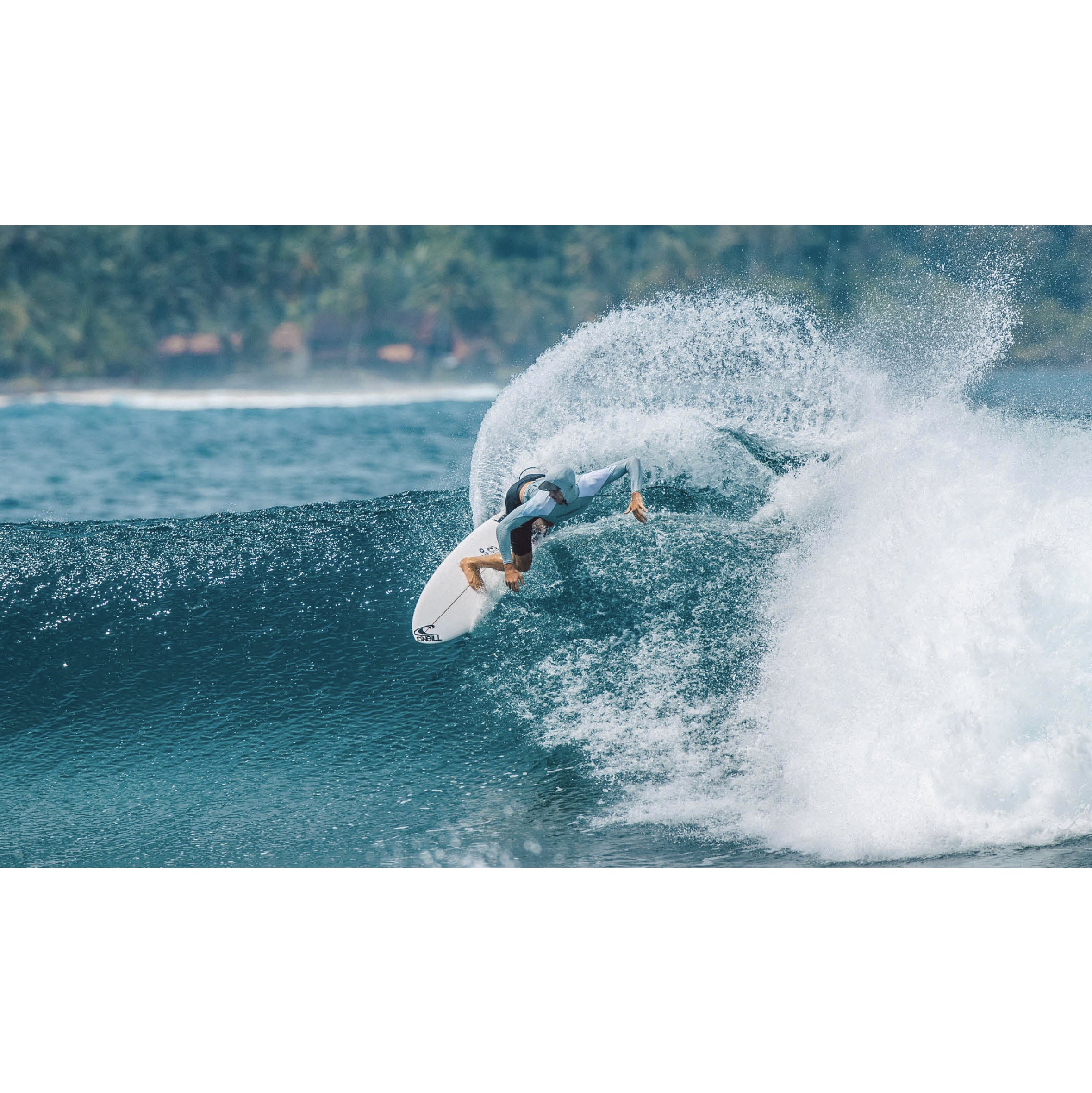 O'Neill Premium Skins O'Zone Long Sleeve Rash Guard with Hood - Cool Grey White/White - UV Protection Surfing & Swimming Shirt for Men & Women