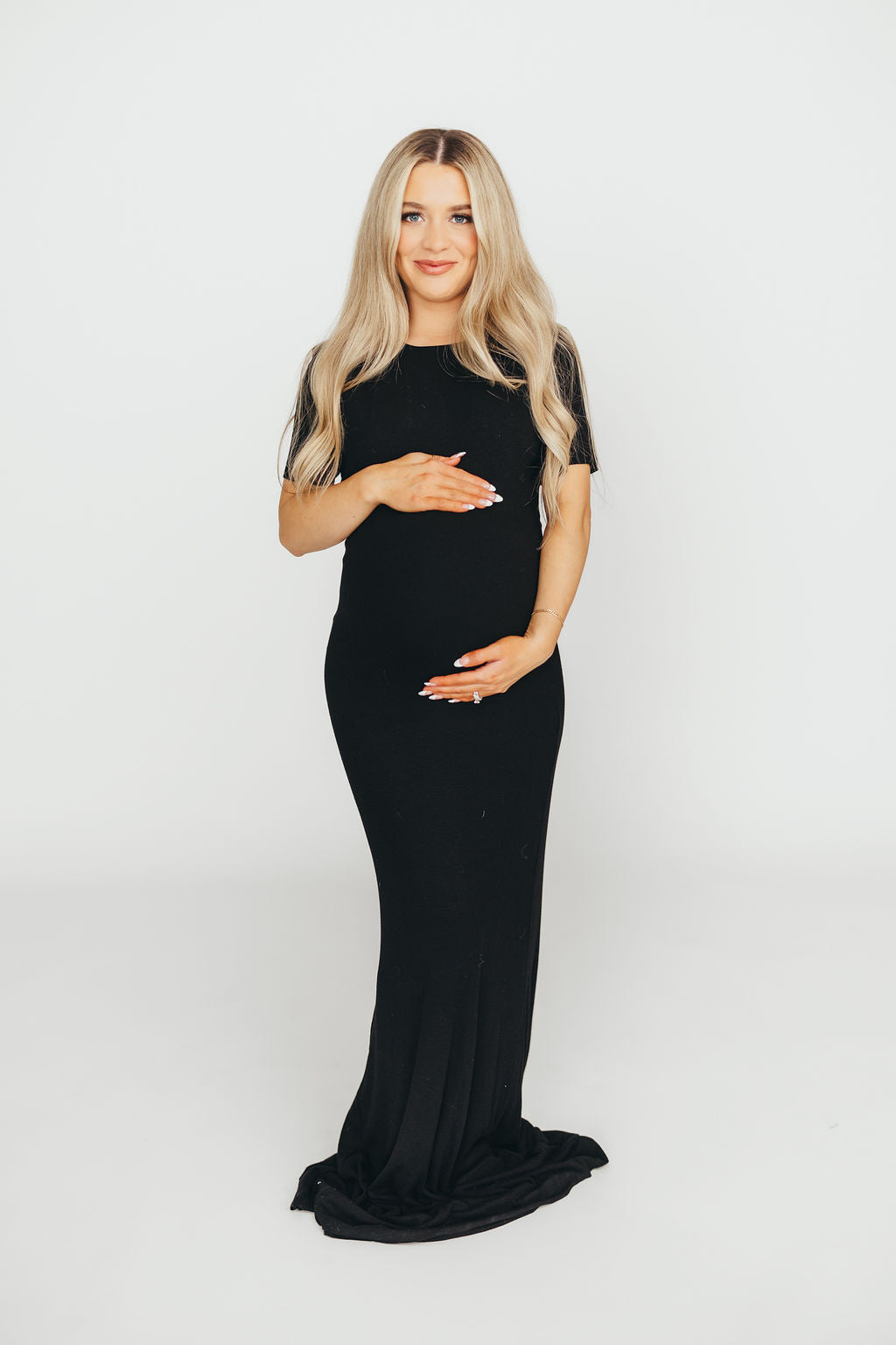 The Charlie Ribbed Maxi Dress in Black - Elegant Long Sleeve Bodycon Dress for Women | Perfect for Parties, Weddings & Evening Events