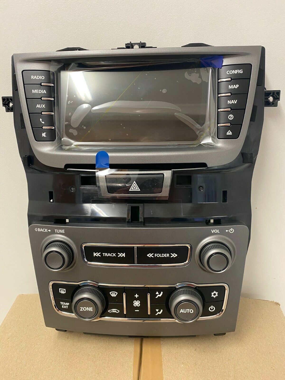 Genuine Holden VE 2012 Omega & SV6 Car Stereo Dash Control Unit - Perfect for Car Audio Upgrade & Replacement