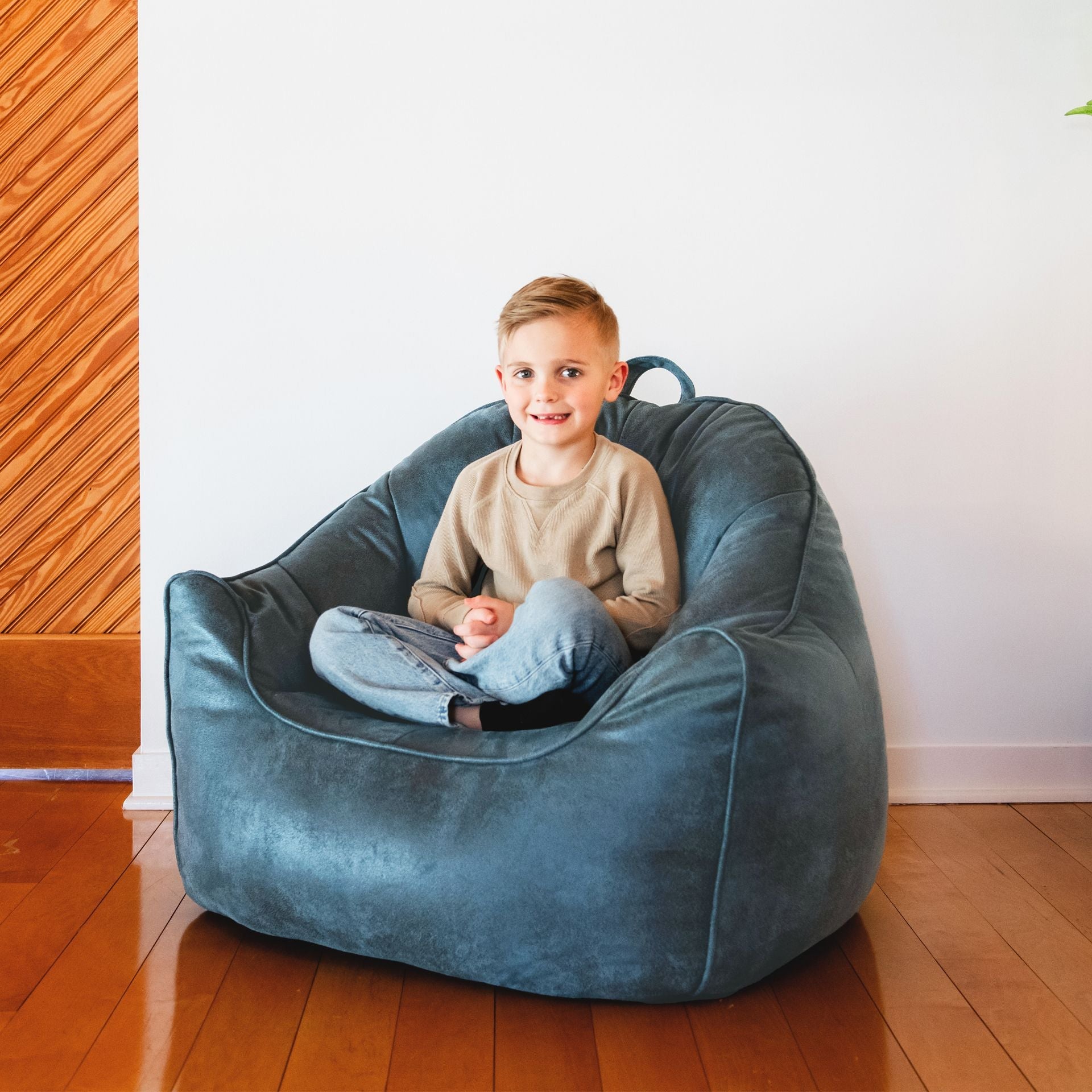 Hug Pillow - Soft and Comfortable Body Pillow for Adults & Kids - Perfect for Cuddling, Sleeping, and Relaxing at Home or Travel