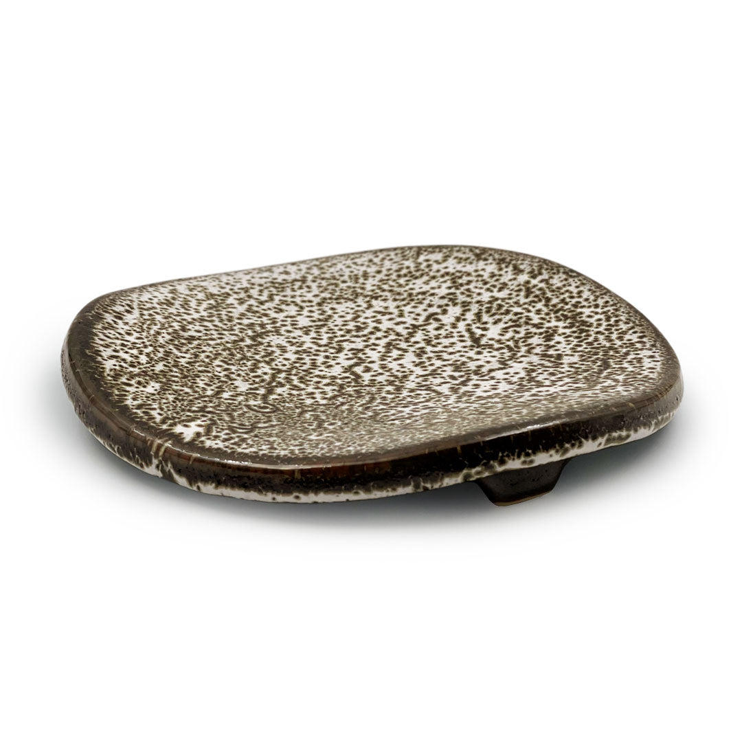 3-Legged Grainy Appetizer Plate - 7.28 Inch Diameter Ceramic Serving Dish for Cheese, Desserts & Party Snacks - Elegant Tableware for Dinner Parties & Entertaining