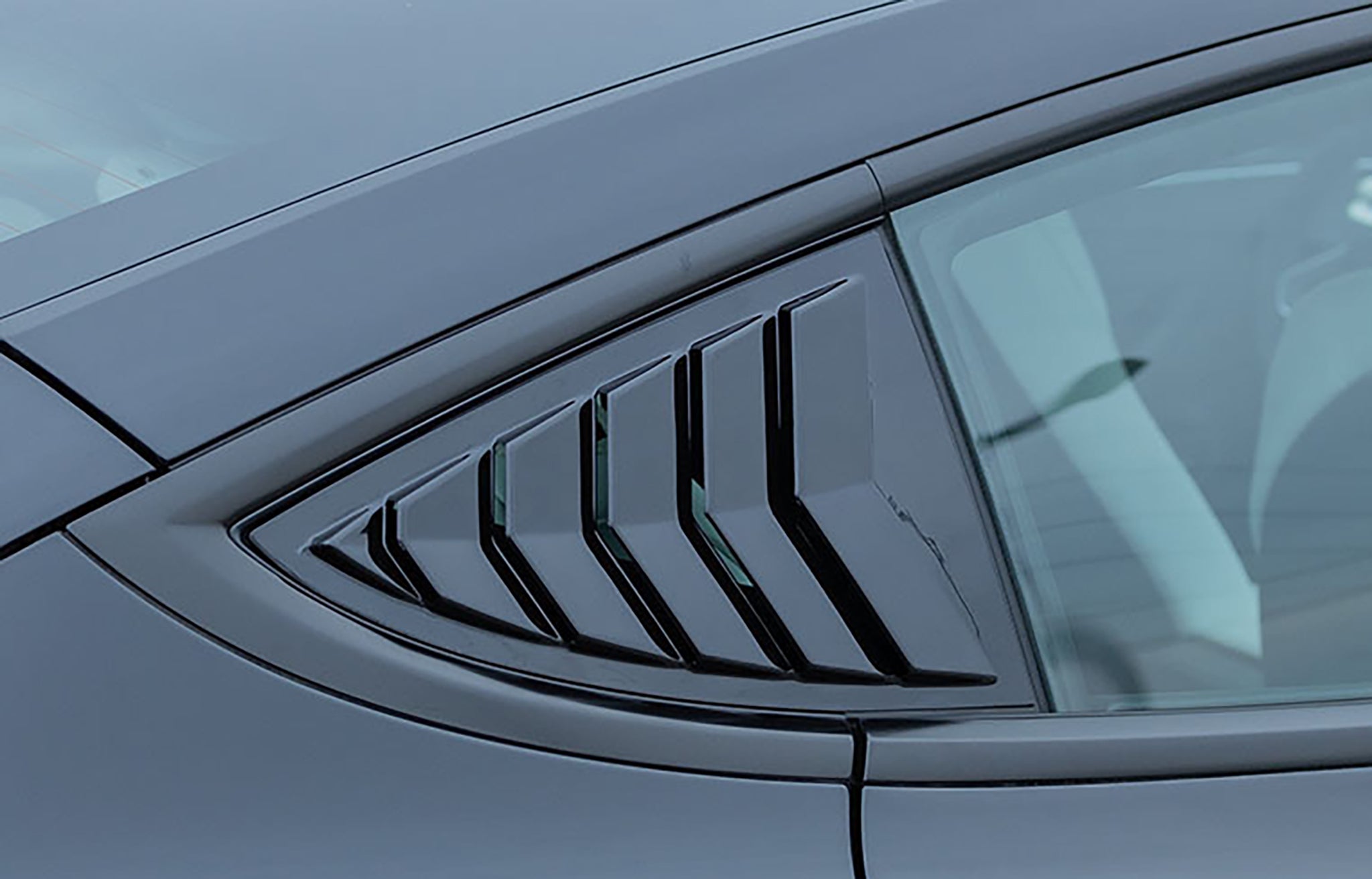 High-Performance Racing Style Rear Side Window Louvers for Tesla Model 3 (2017-2024) - Enhance Style & Reduce Glare for Daily Driving & Car Shows