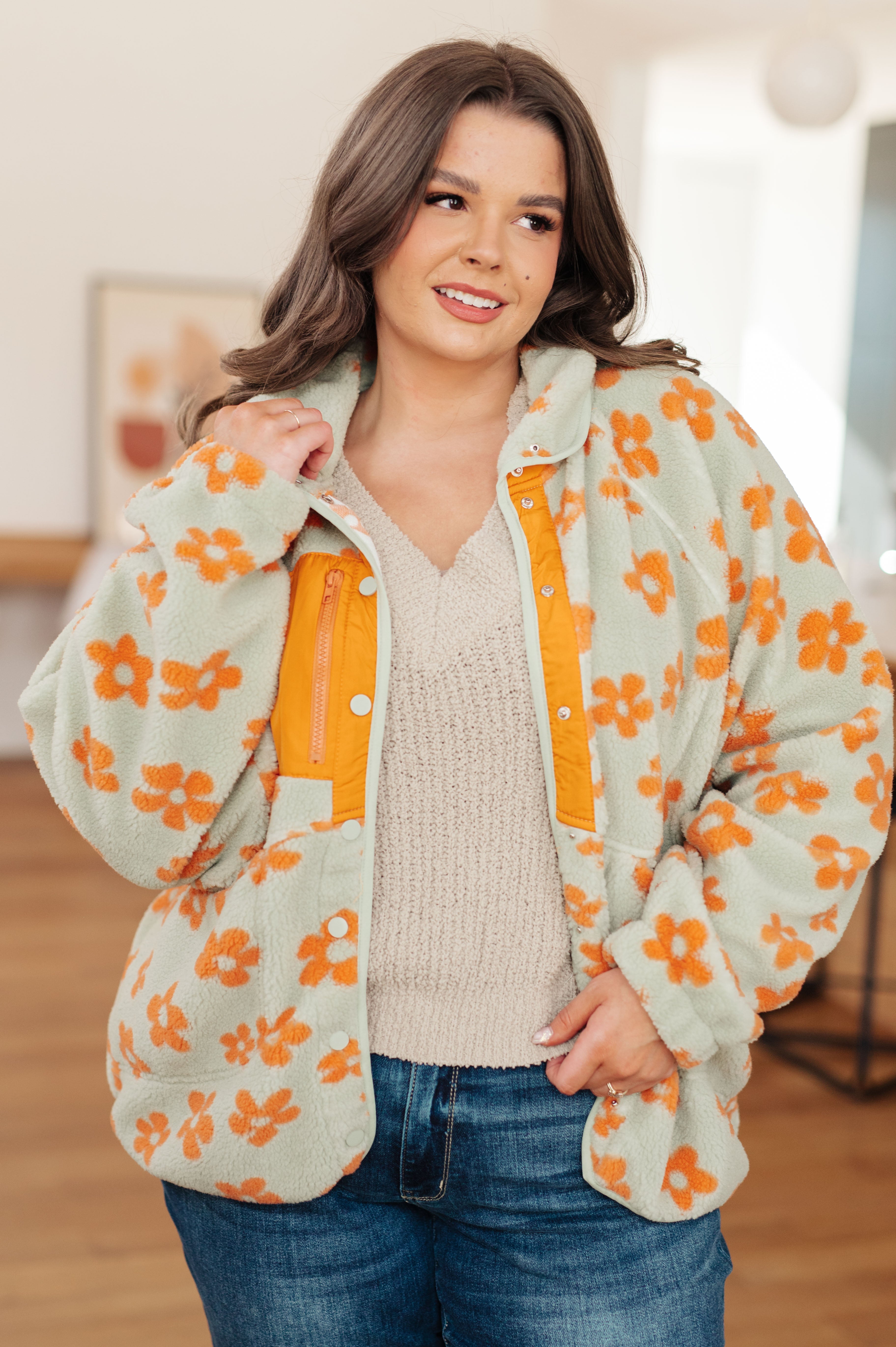 Love It Don't Leave It Floral Fleece Jacket for Women - Cozy Winter Outerwear - Perfect for Casual Outings, Date Nights & Fall Layering