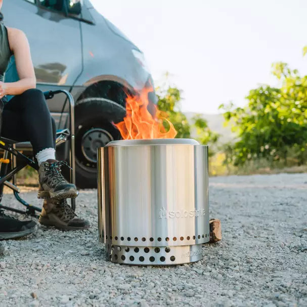 Solo Stove Ranger + Stand 2.0 - Portable Campfire Pit for Outdoor Adventures, Backyard Bonfires & Patio Gatherings | SSRAN SD 2.0